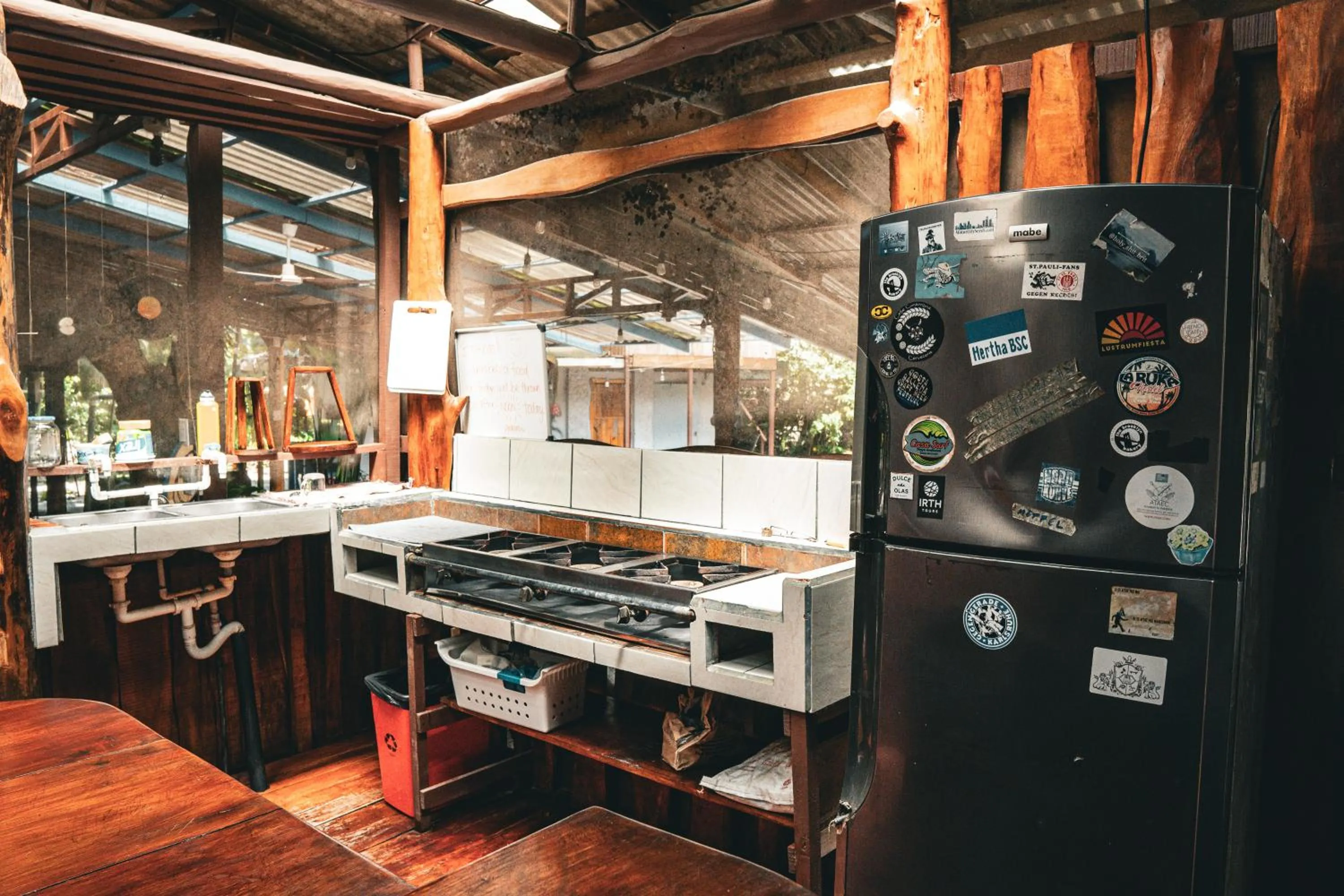 Restaurant/places to eat in Flutterby House Hostel