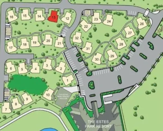 Luxury Cabin! Fireplace and Jacuzzi!