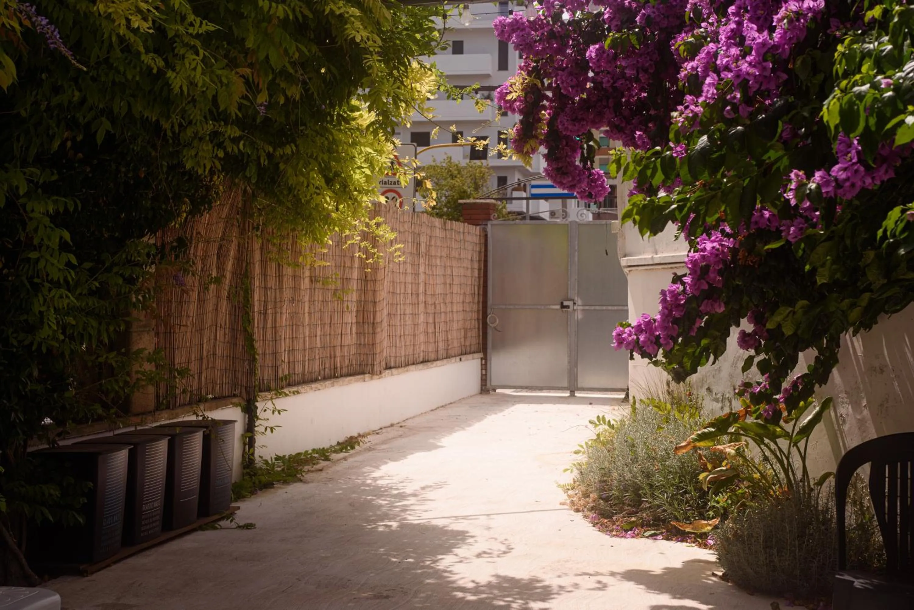 Parking in Holiday House ViscaUno