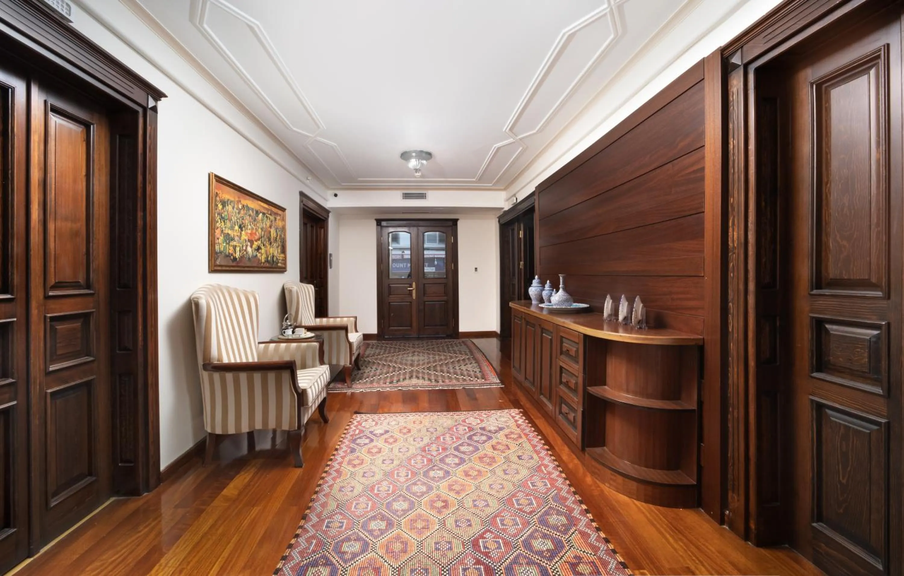 Lobby or reception in Bender Hotel