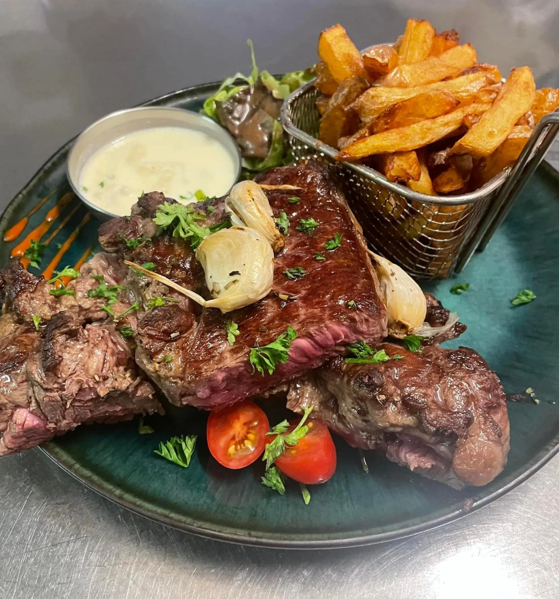 Property building in Logement 2 pièces Au Relais Normand