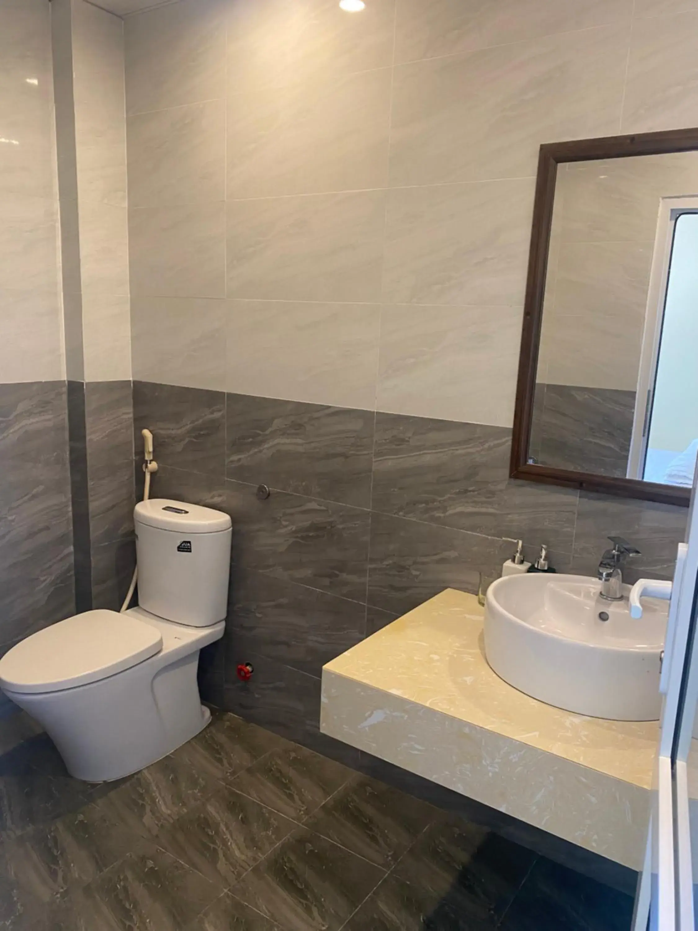 Budget Double Room in Orchid Riverside Villa Budget Double Room in Orchid Riverside Villa