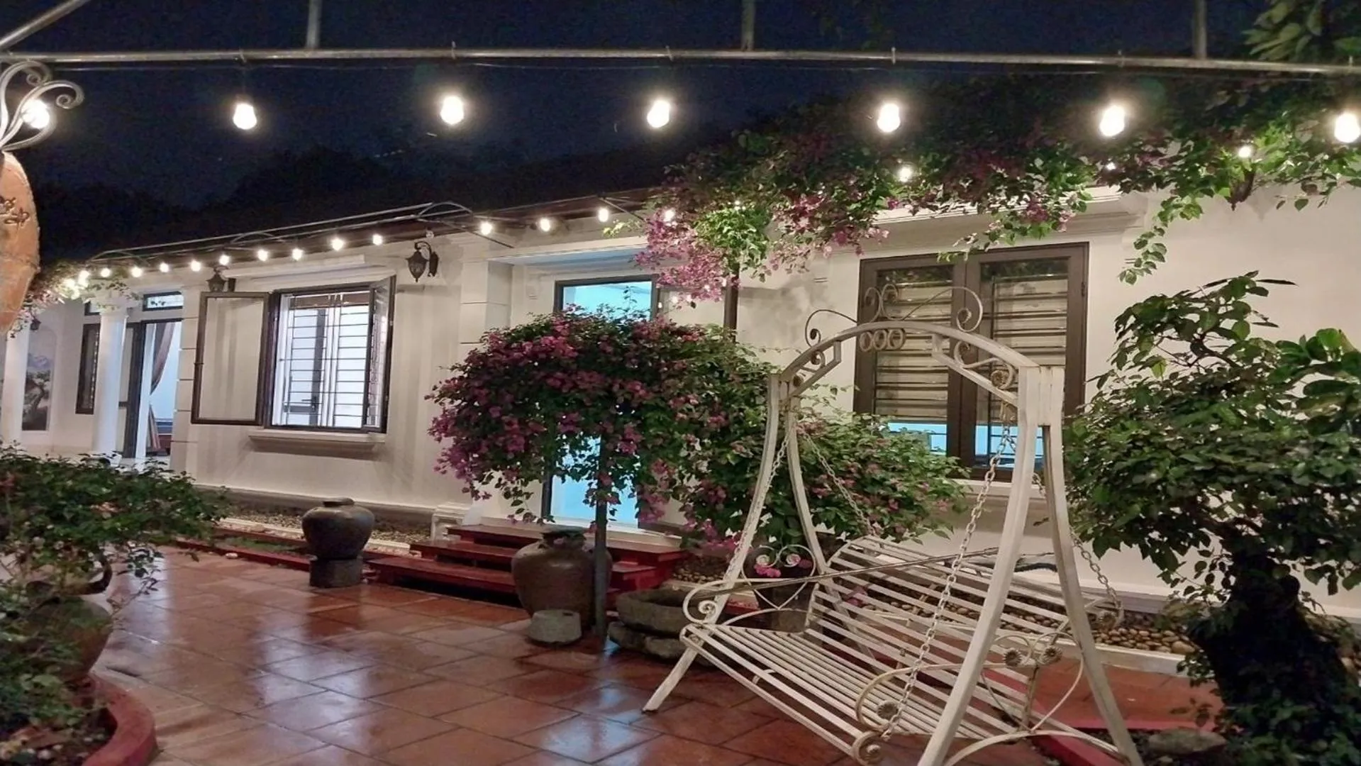 Property building in Nha Xanh Homestay