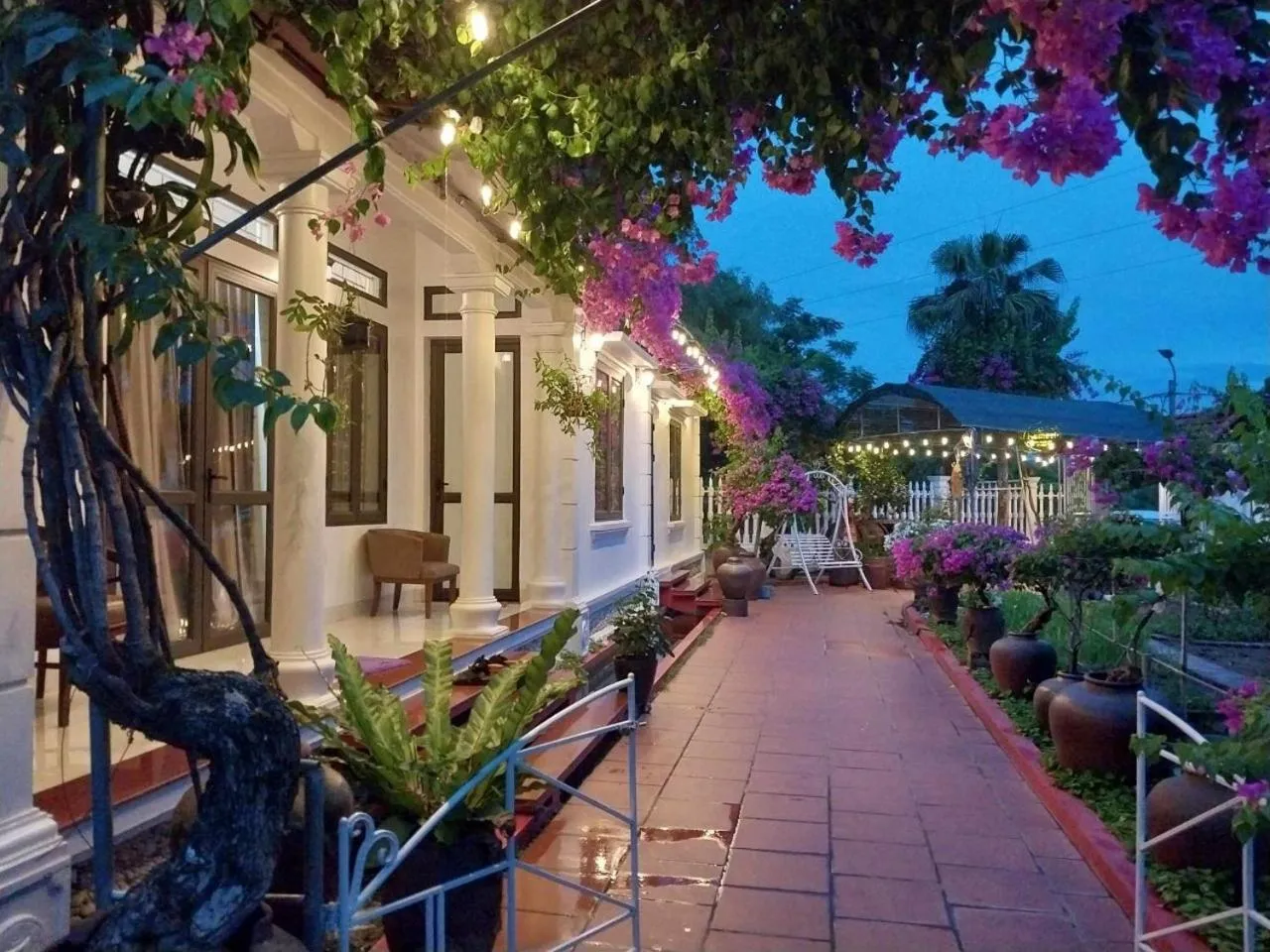 Property building in Nha Xanh Homestay