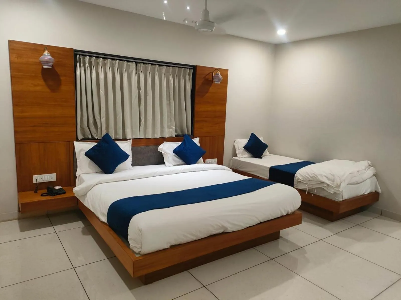 Bed in HOTEL THE GRAND DIPAK