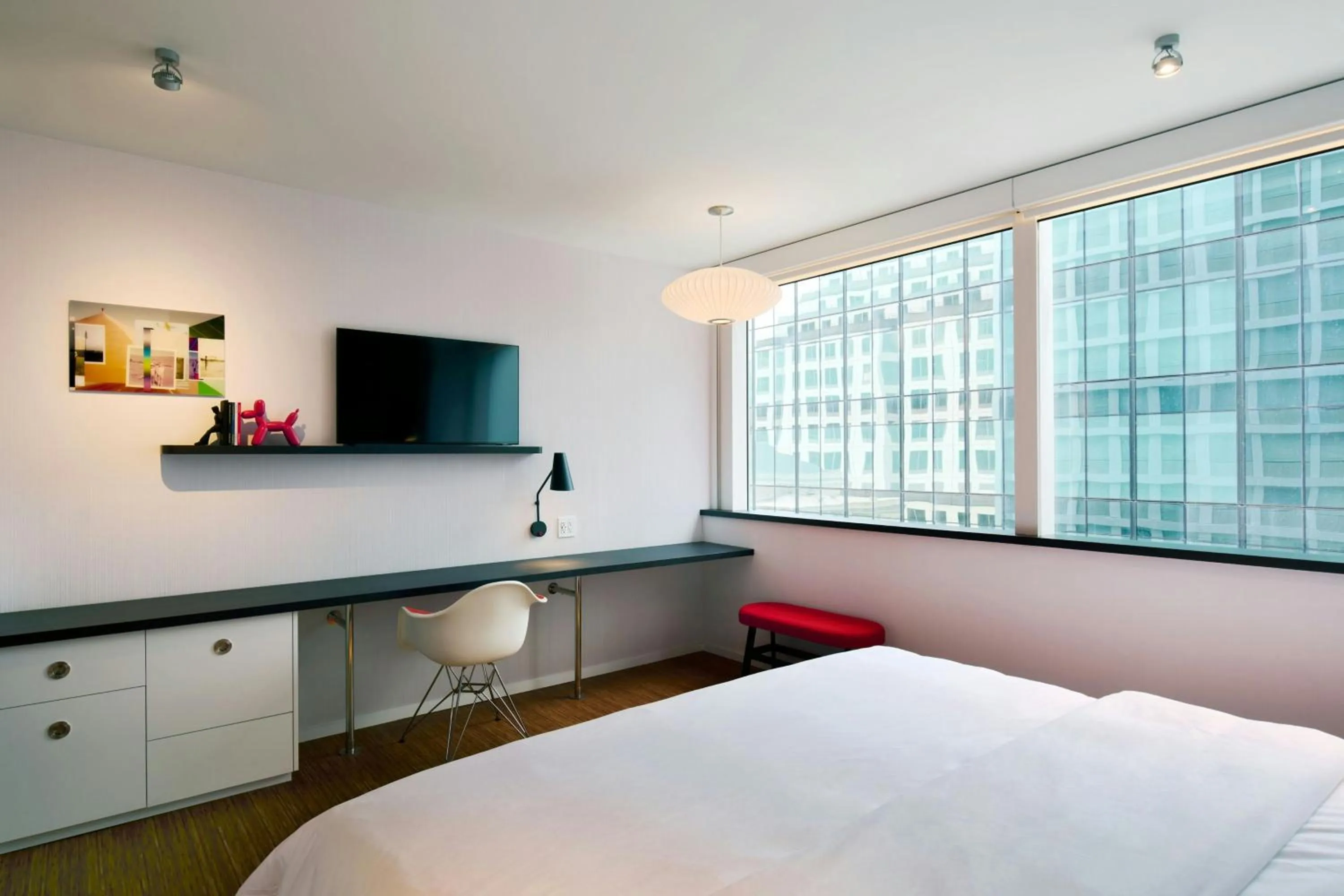 Bedroom, Bed in citizenM Austin Downtown