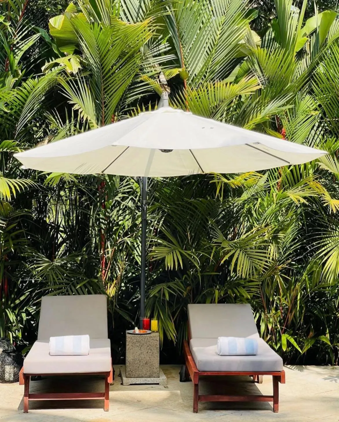 Swimming pool in The Postcard Saligao