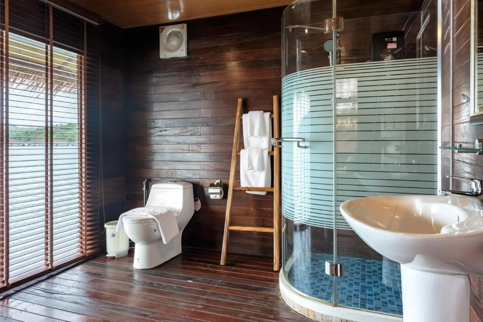 Shower in Ruknam Resort