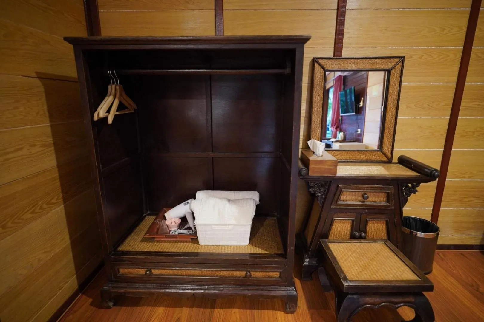 wardrobe in Ruknam Resort