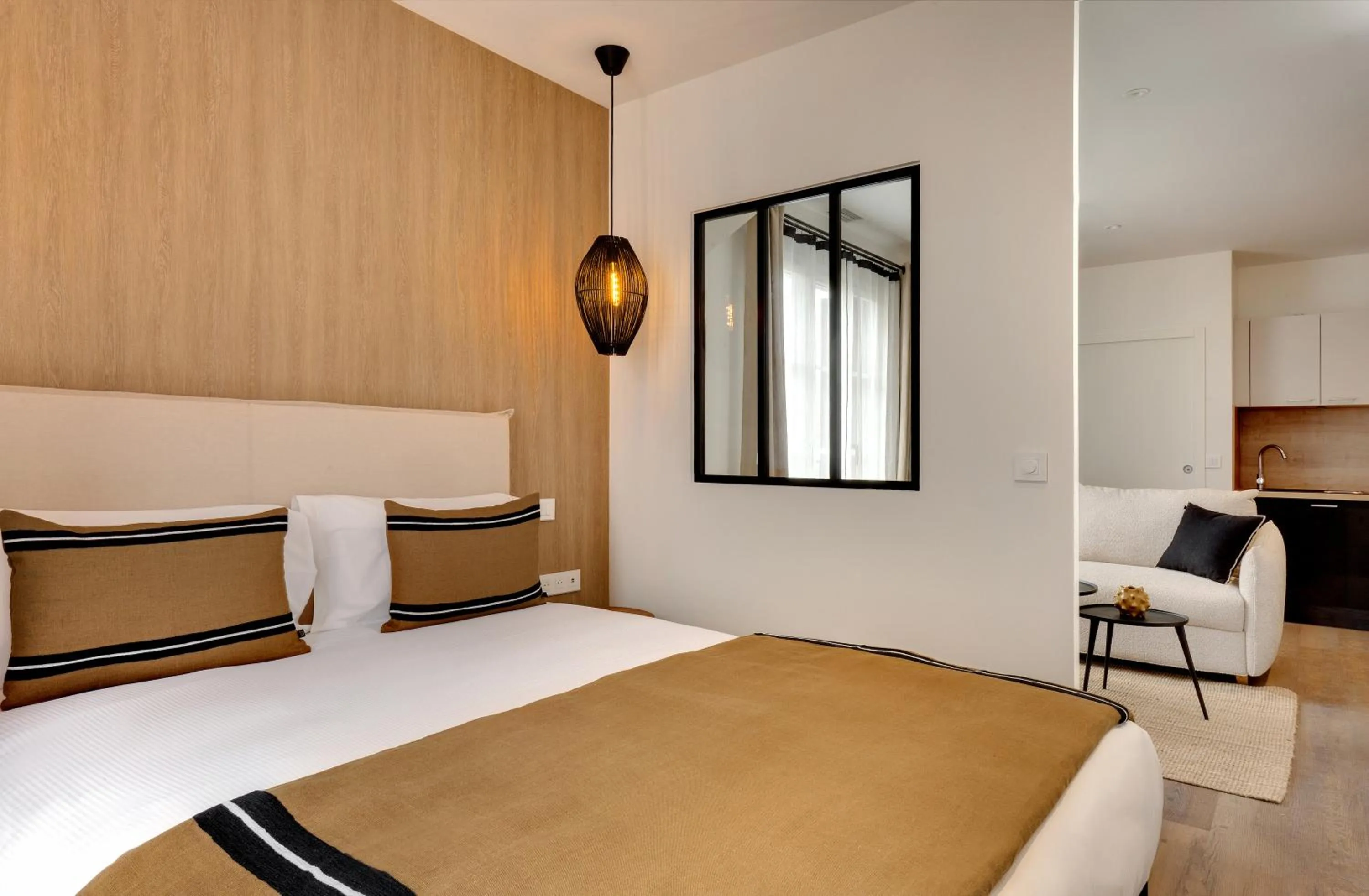 Bedroom, Bed in Les Appartements de Collioure