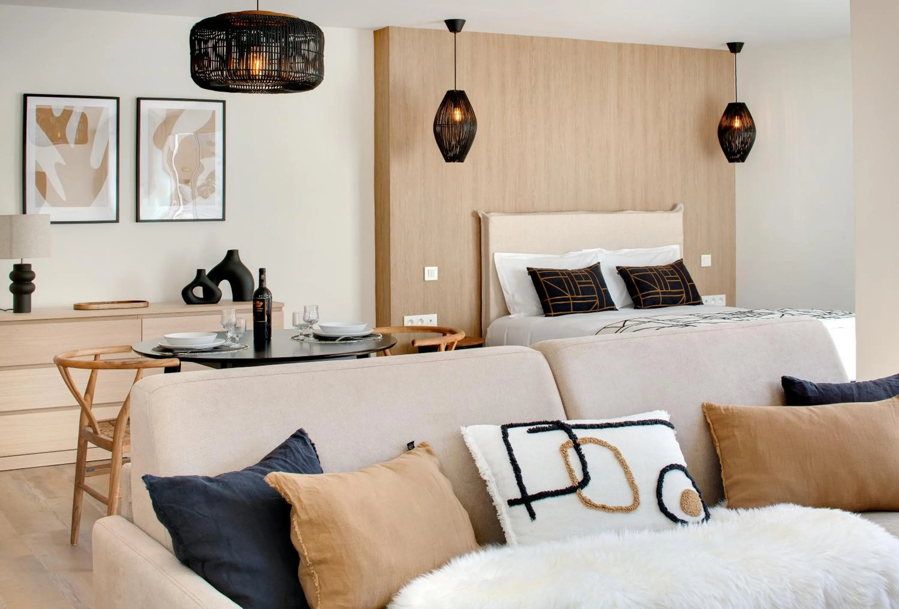 Living room, Bed in Les Appartements de Collioure