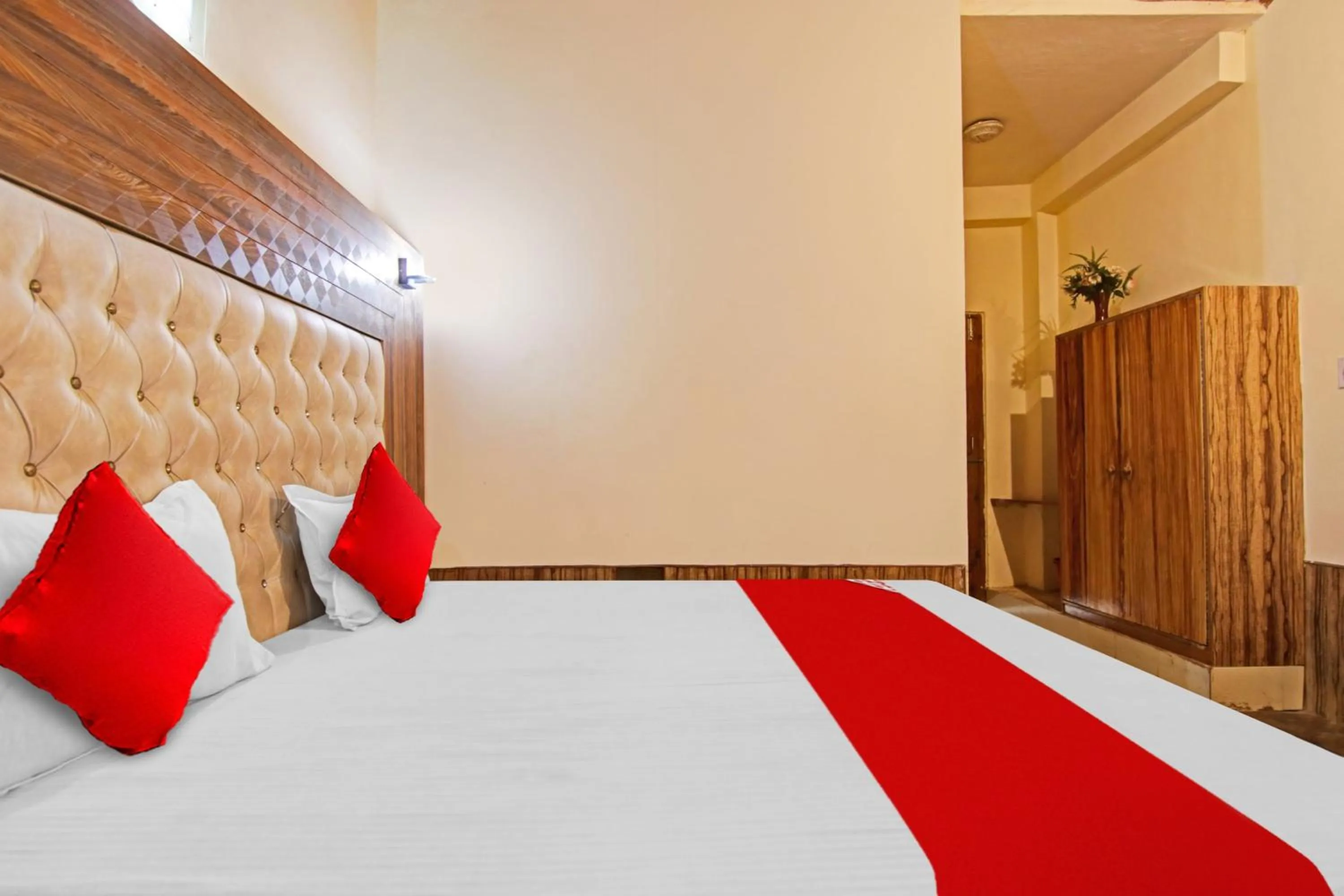 Bedroom in Hotel O ASHOKA INN