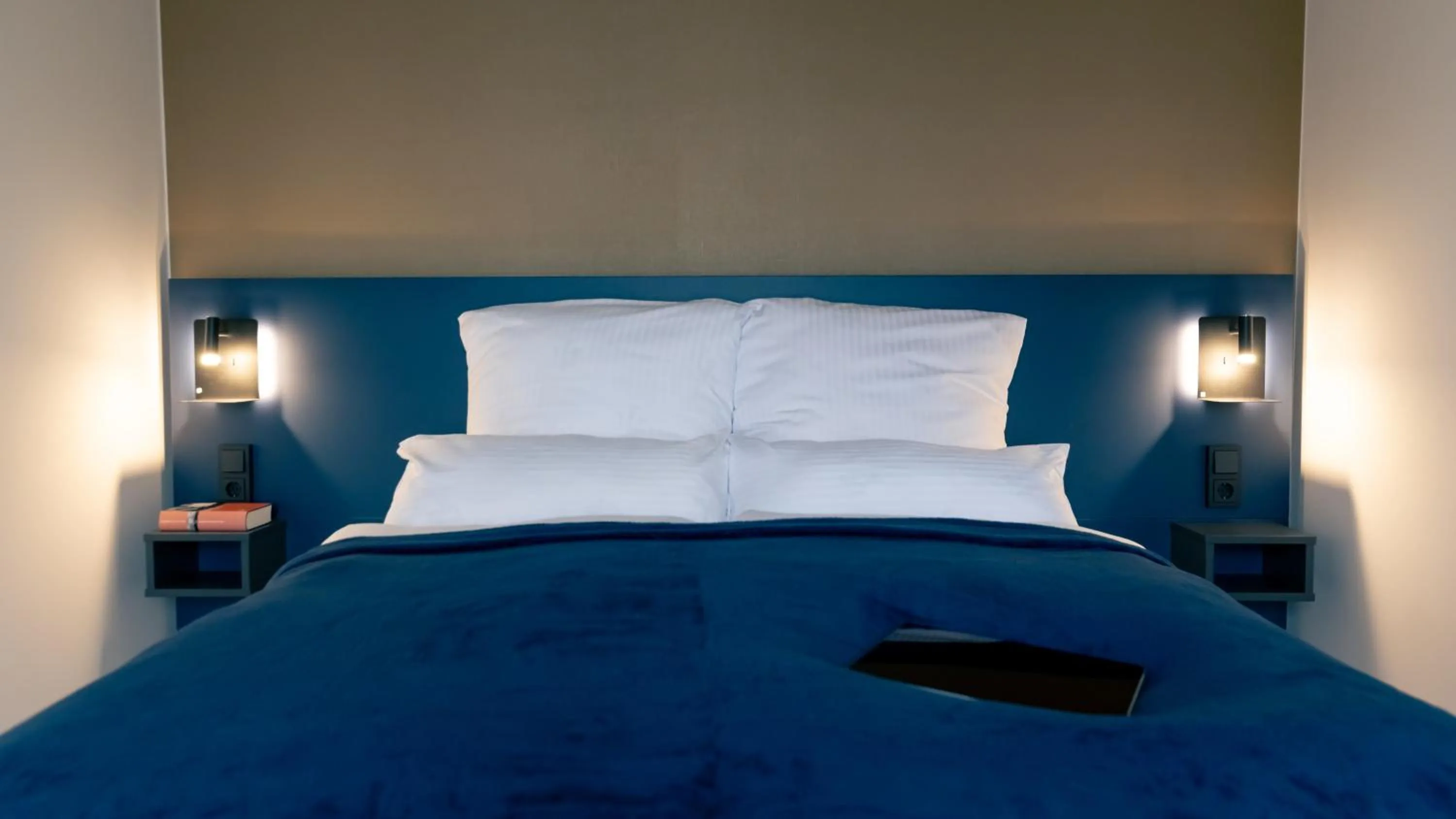 Bed in SpreeBlau Apartments