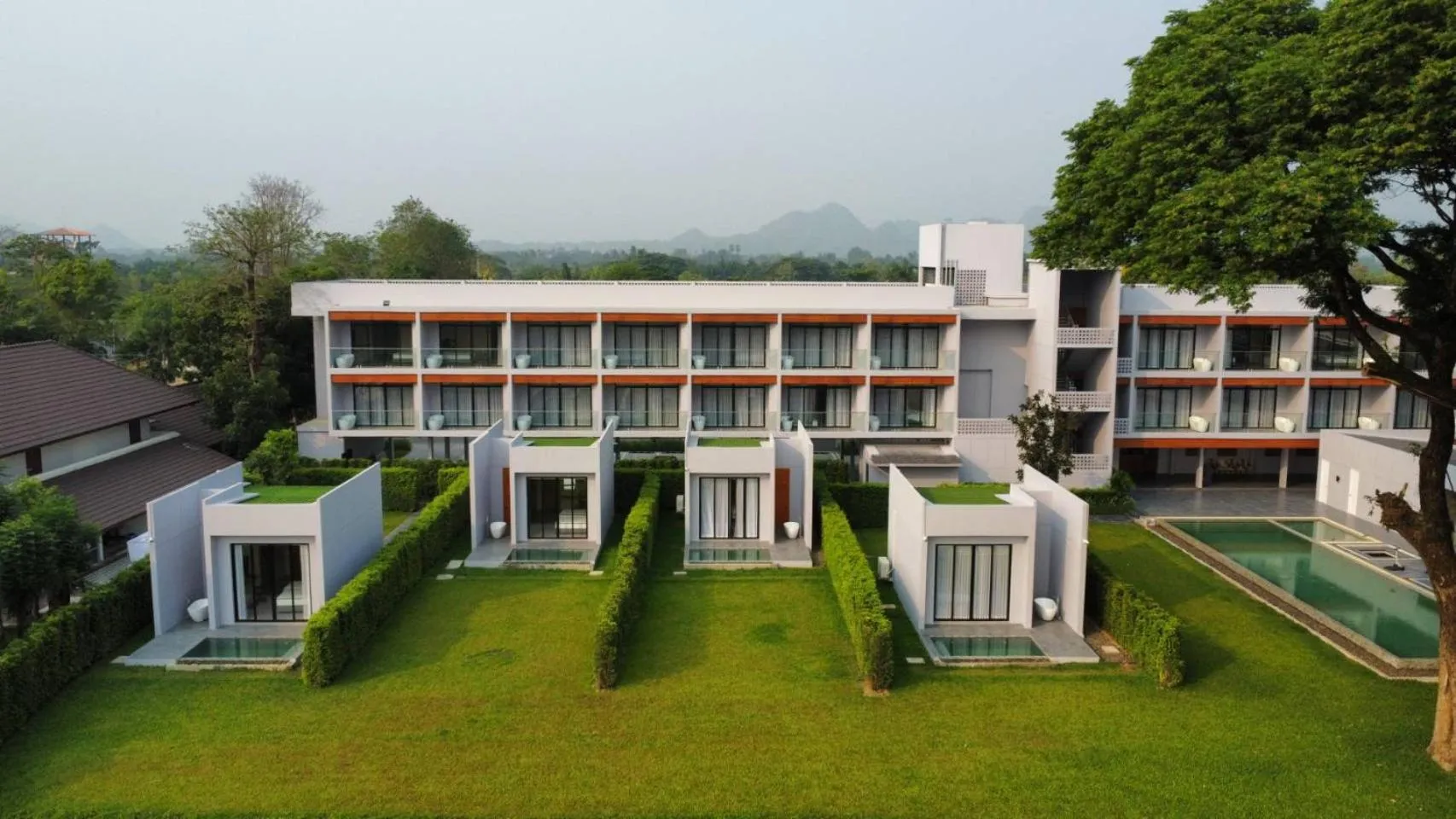 Property building in Raintree Boutique