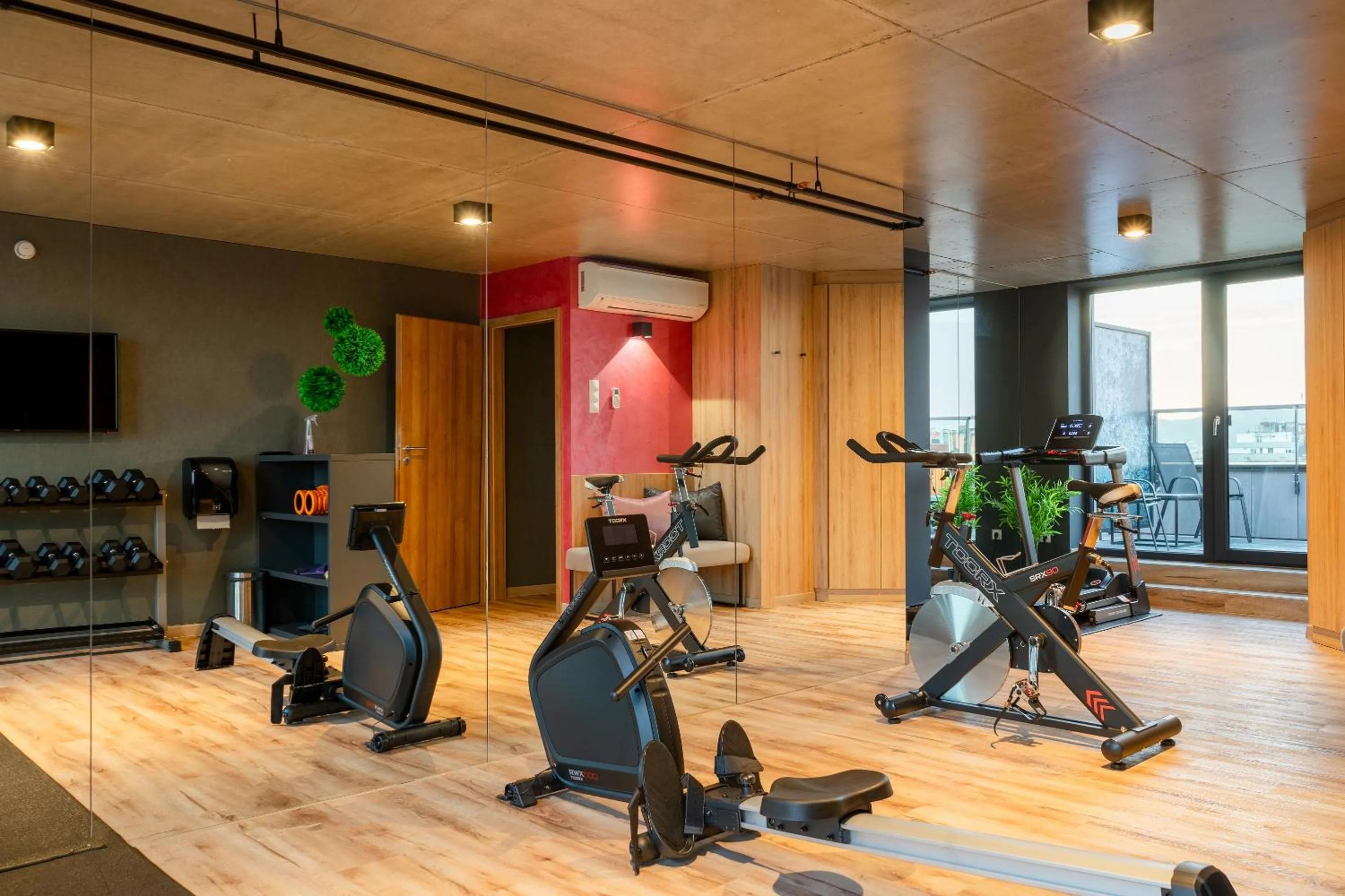 Fitness centre/facilities in Onyx Luxury Budapest