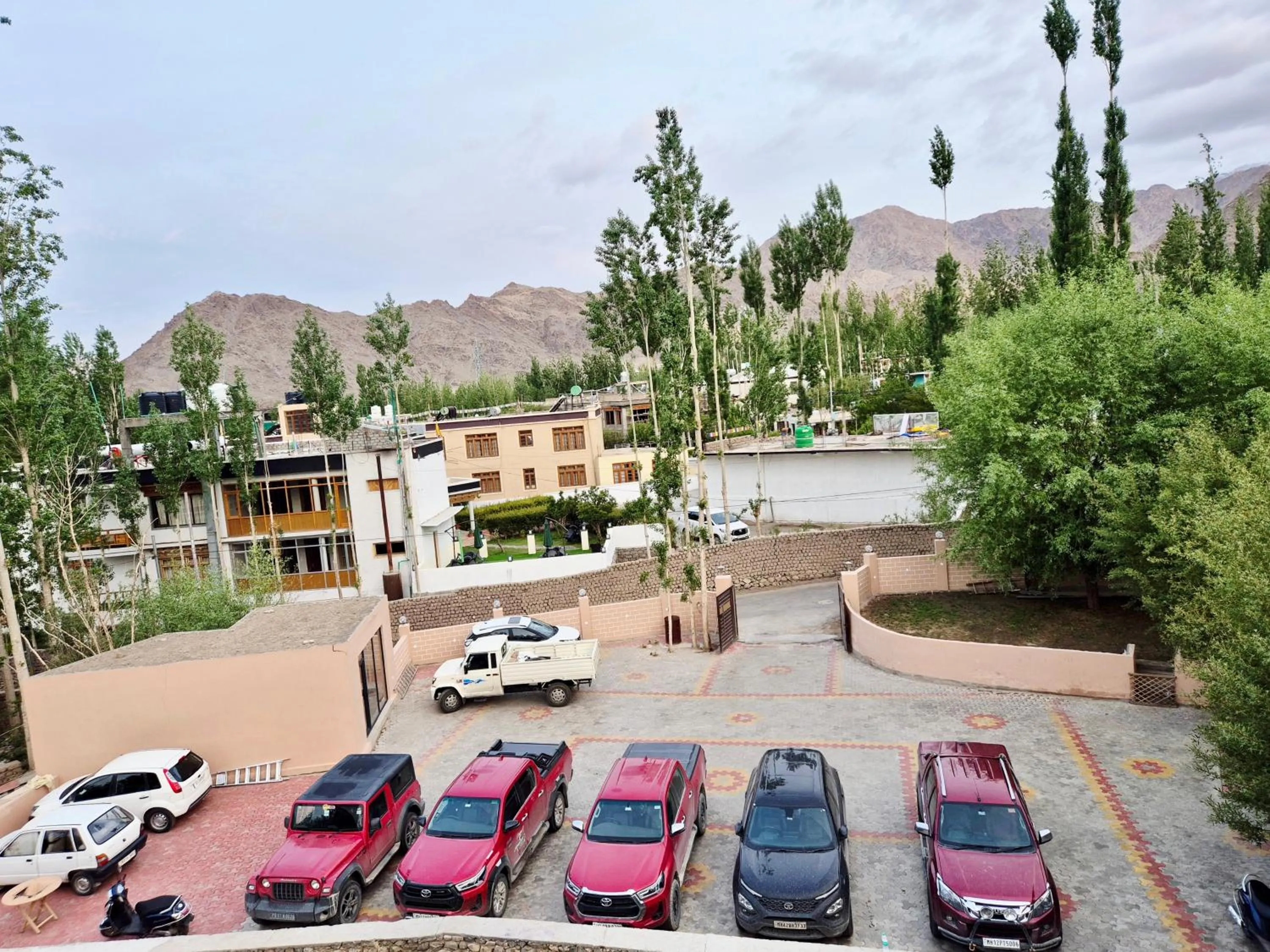 Parking in Hotel Palam Hills