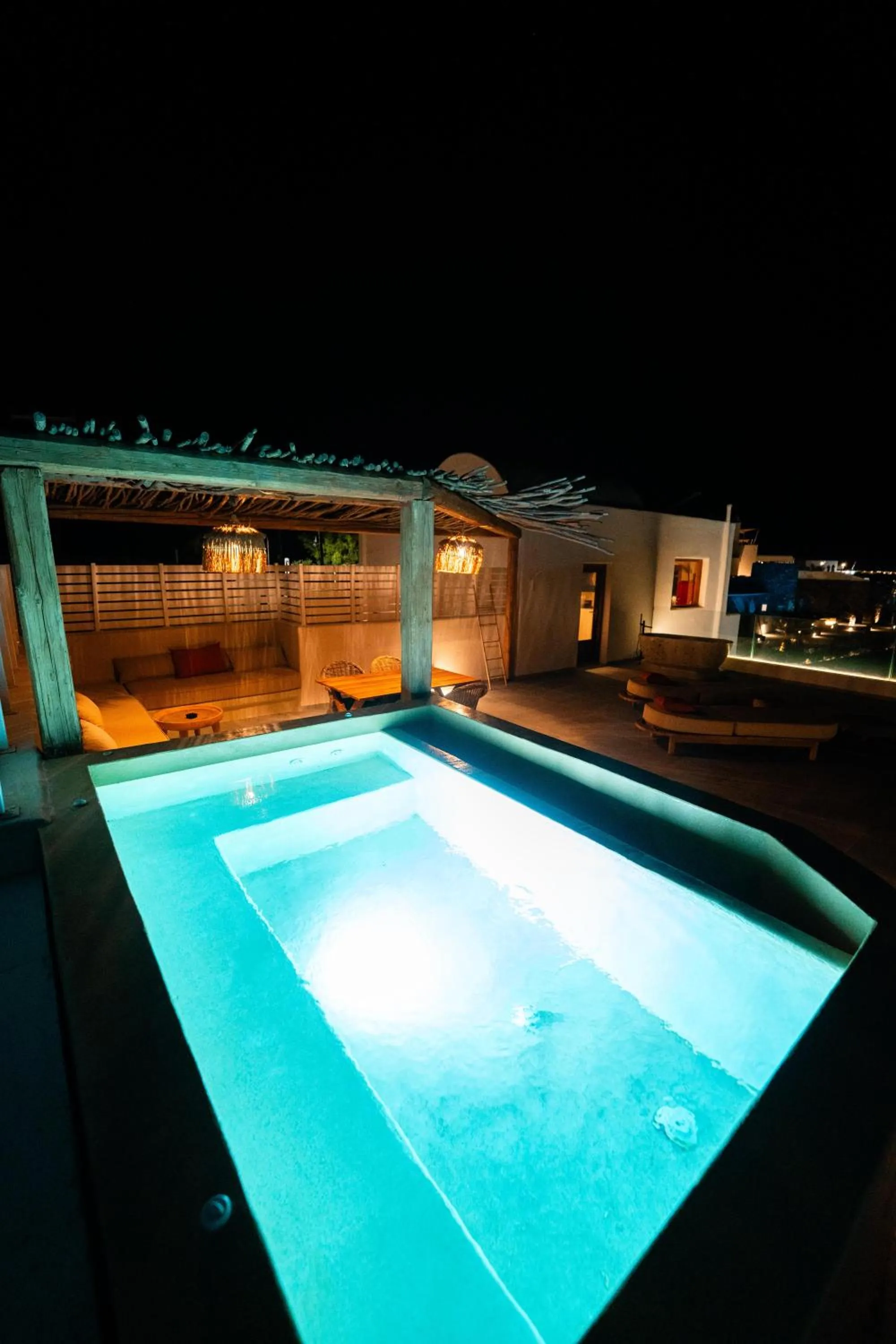 Night in Divino Caldera