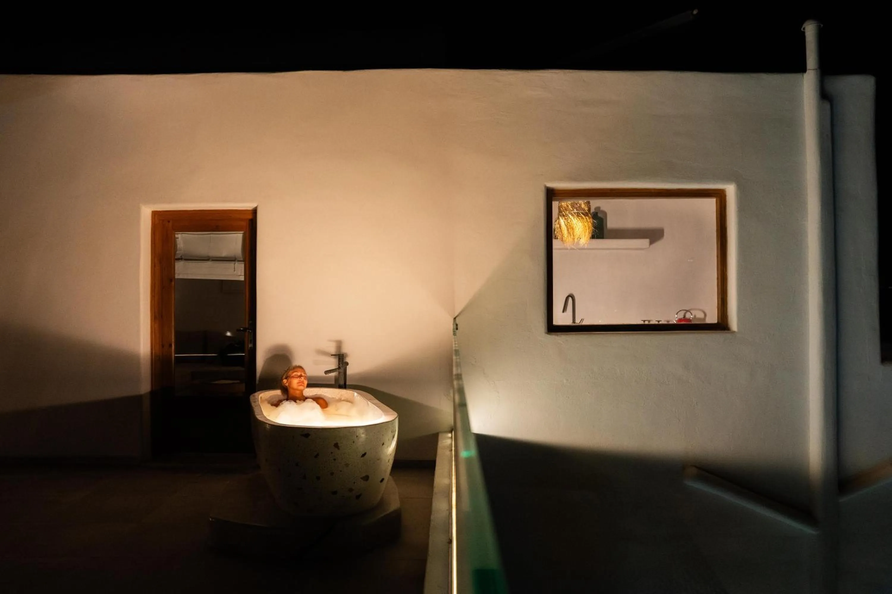 People in Divino Caldera