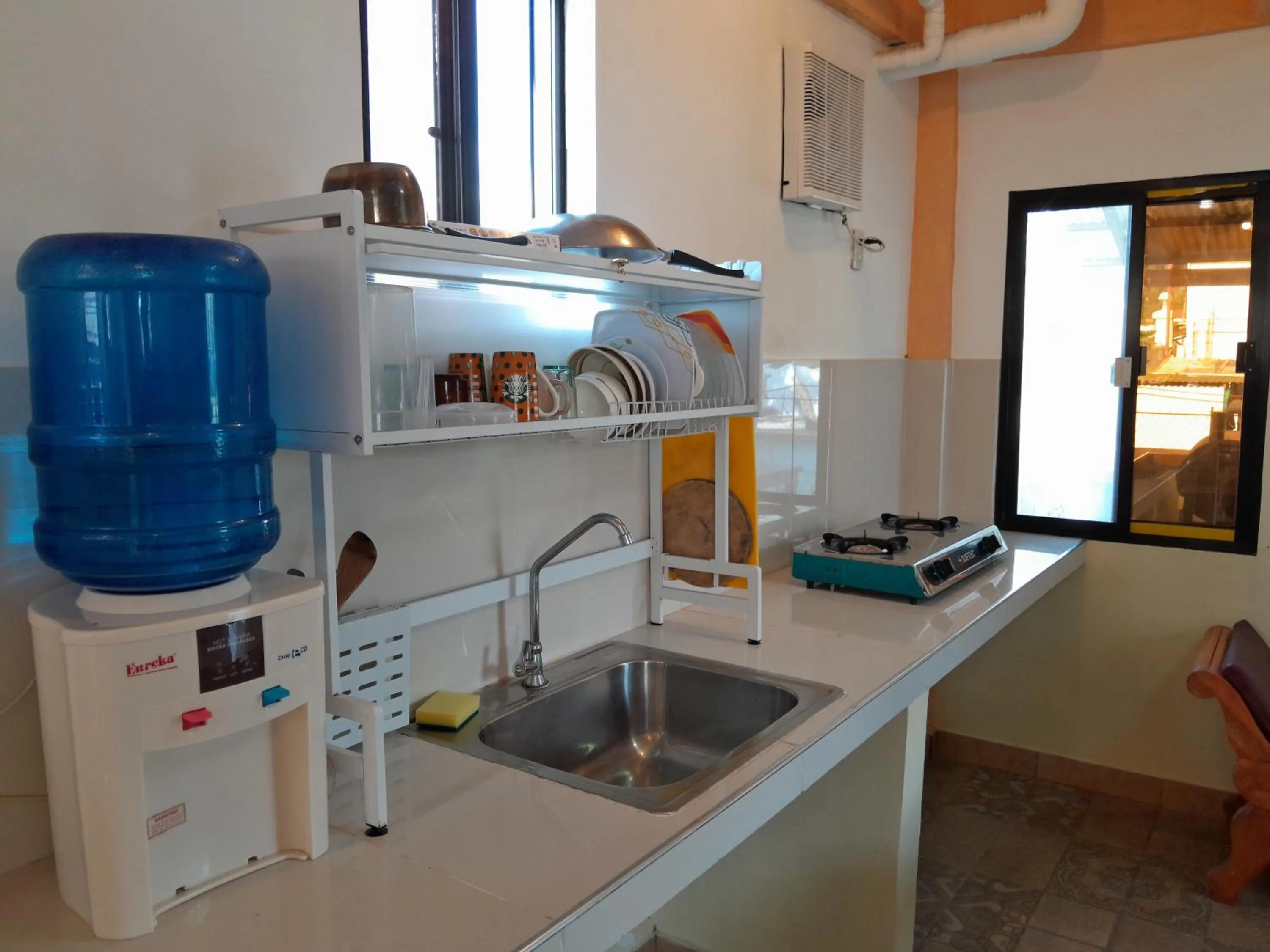 Kitchen or kitchenette in Good Guys Beach Resort