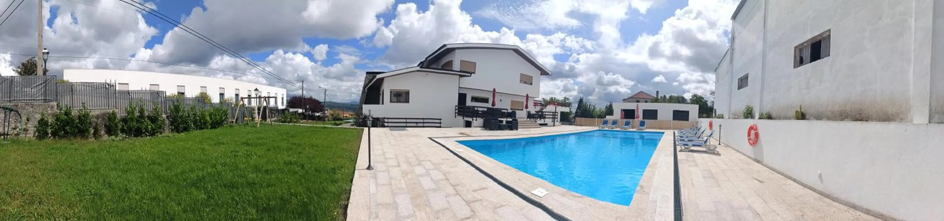 Property building in Quinta da Costinha