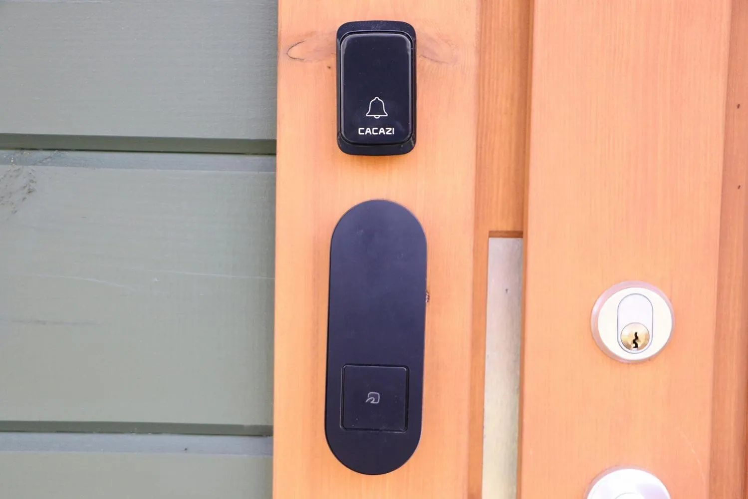 Facade/entrance in Chill Village