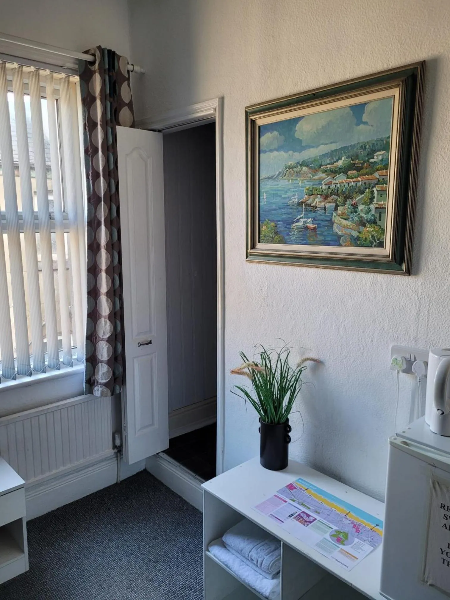 Shower in Maydene Hotel