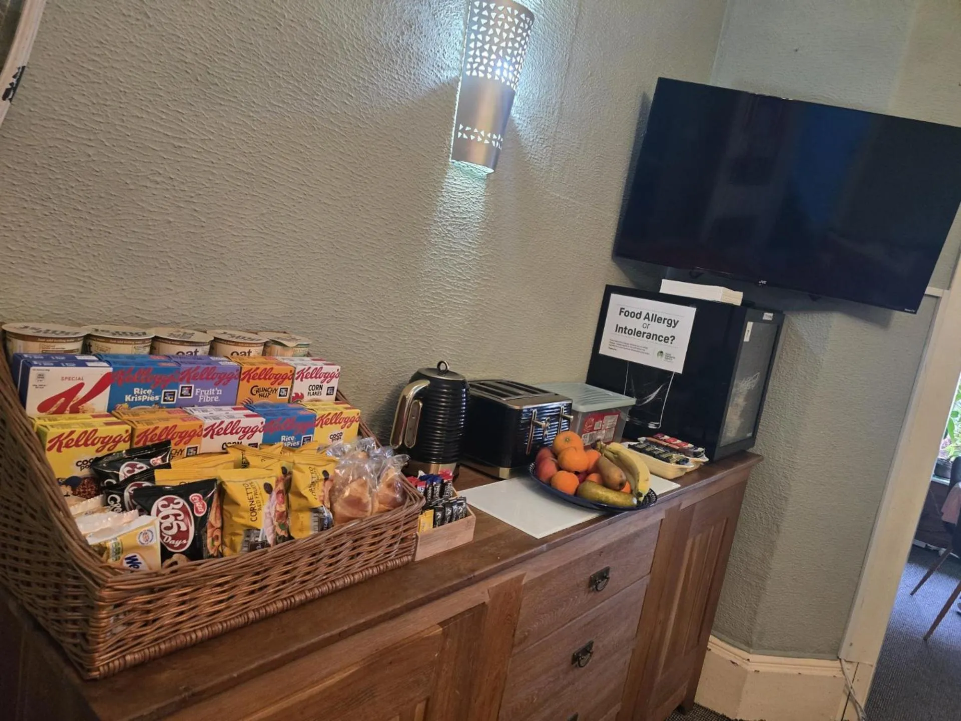 Breakfast in Maydene Hotel