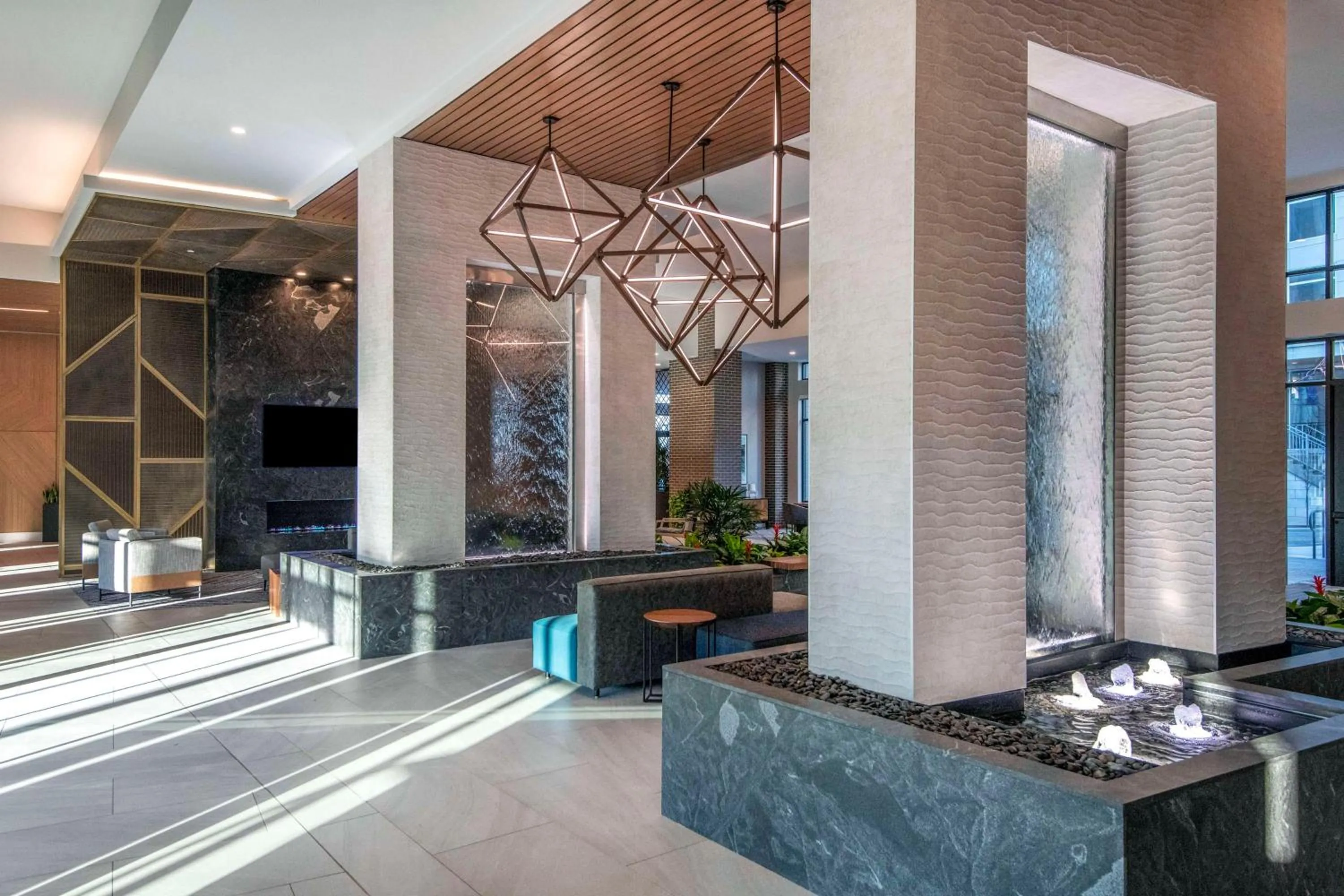 Lobby or reception in Embassy Suites By Hilton Asheville Downtown