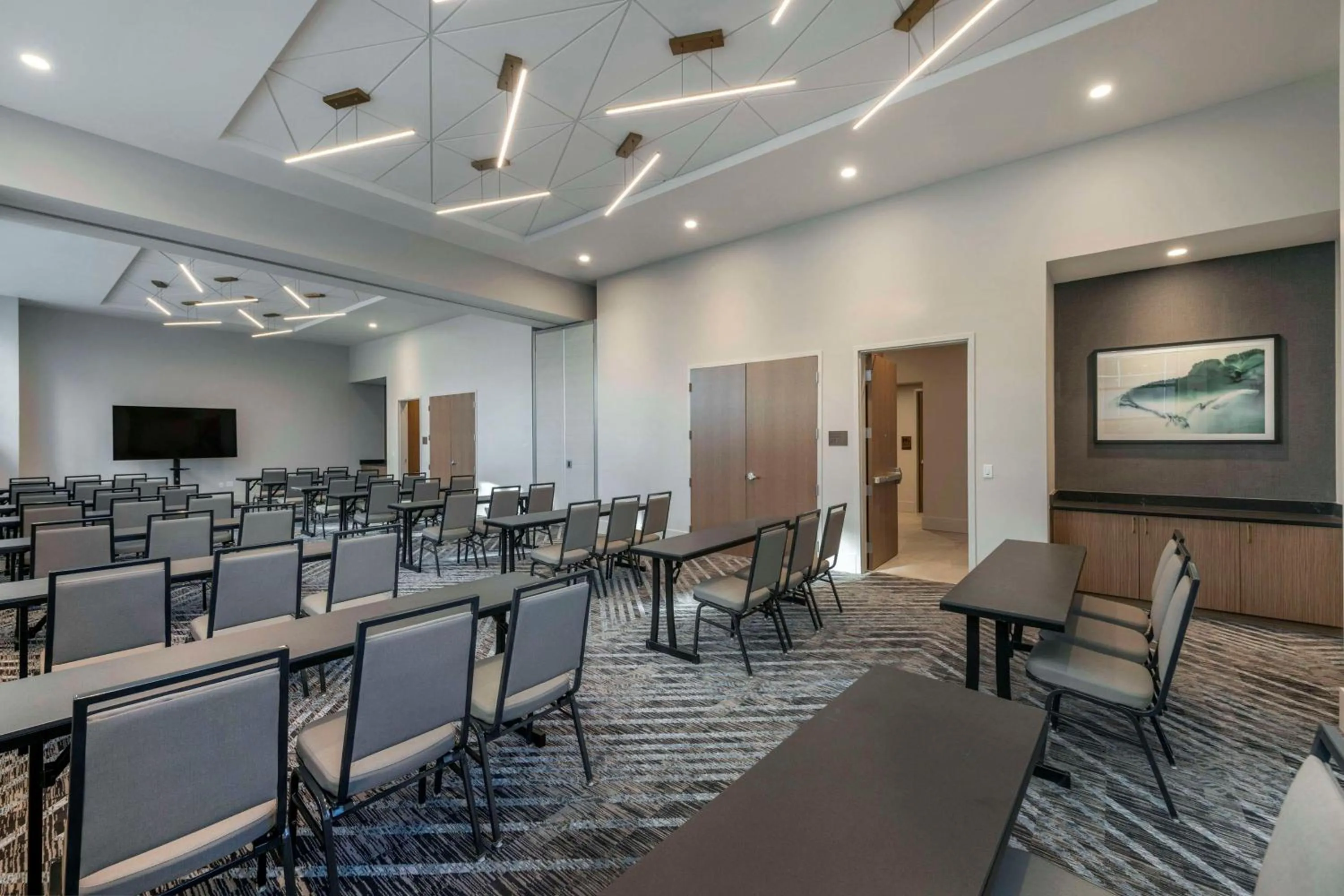 Meeting/conference room in Embassy Suites By Hilton Asheville Downtown