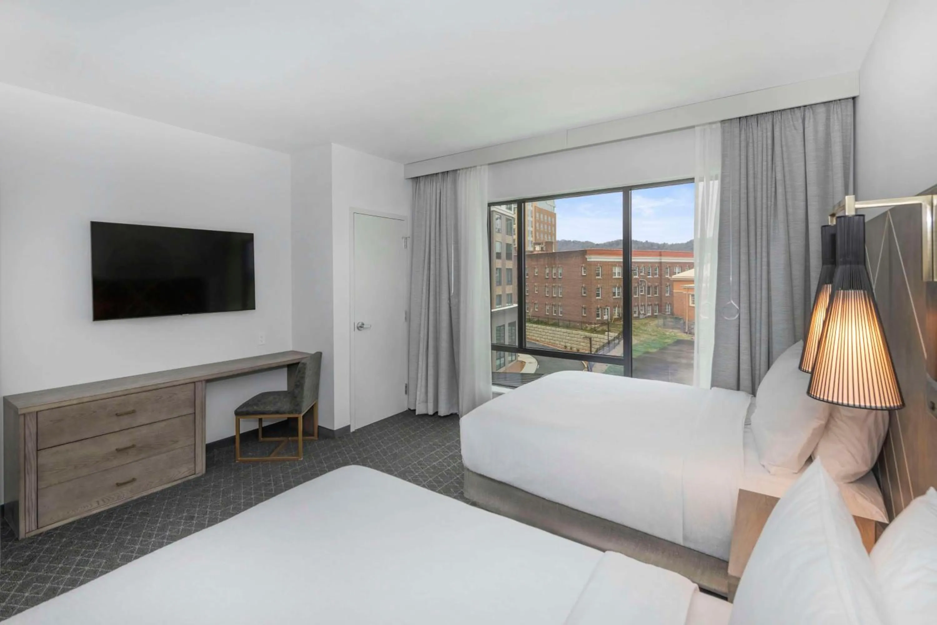 Bed in Embassy Suites By Hilton Asheville Downtown