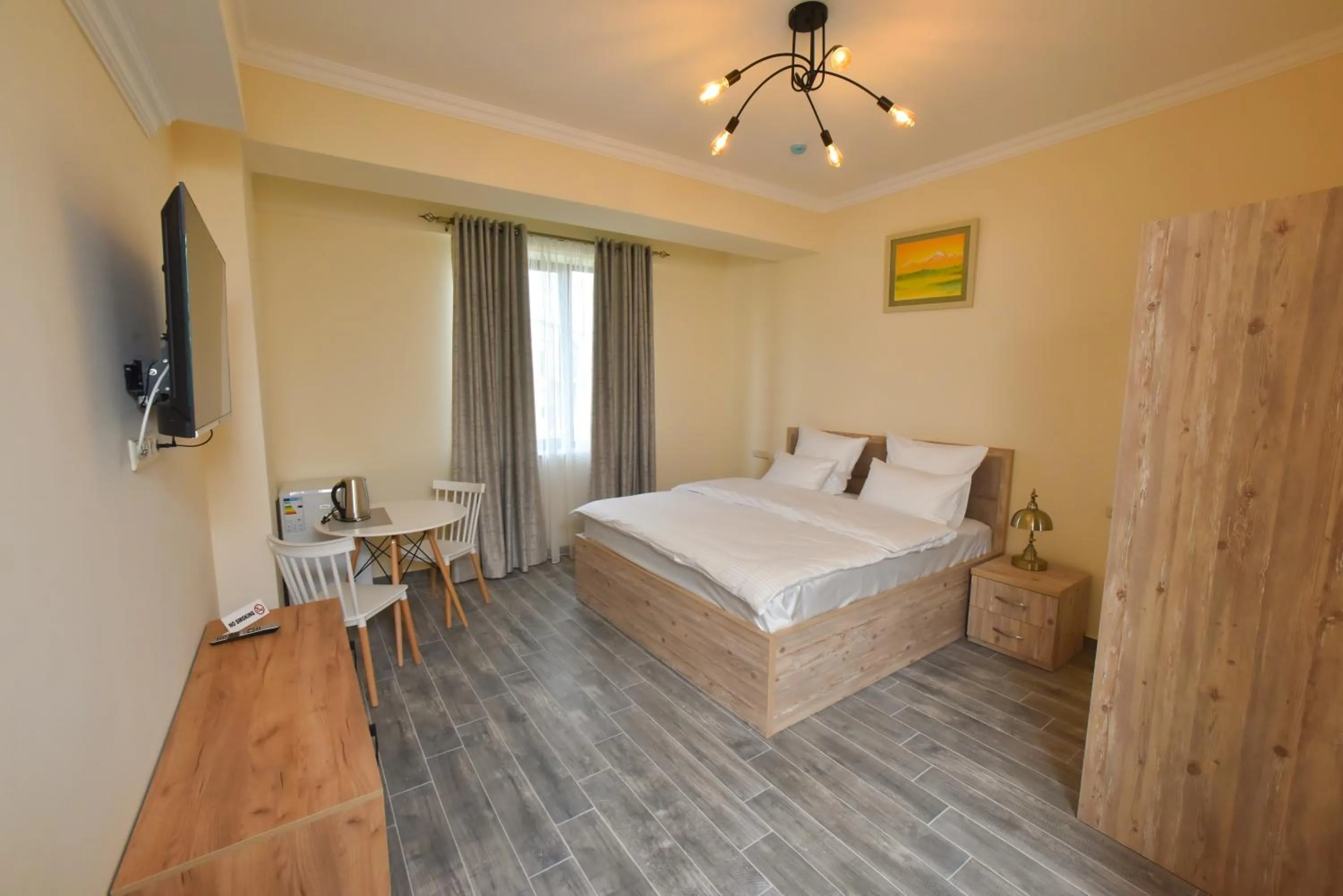 Bedroom, Bed in Altunyan Hotel