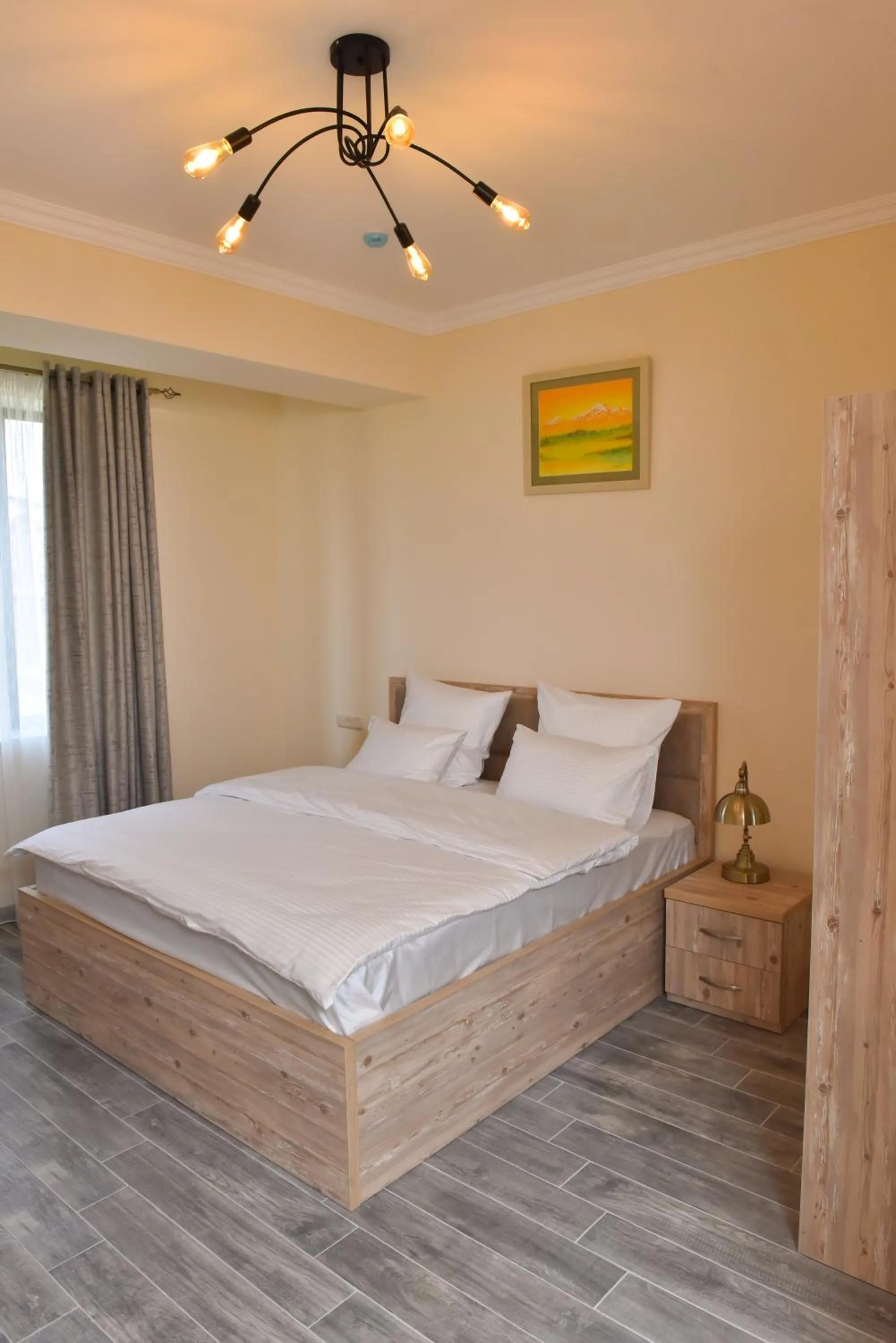 Bed in Altunyan Hotel