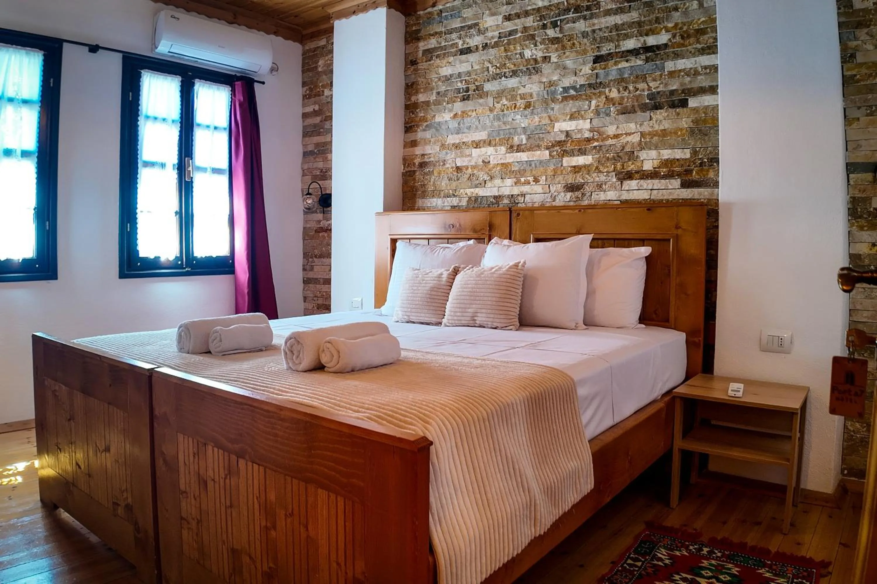 Bedroom, Bed in Porta7 Hotel