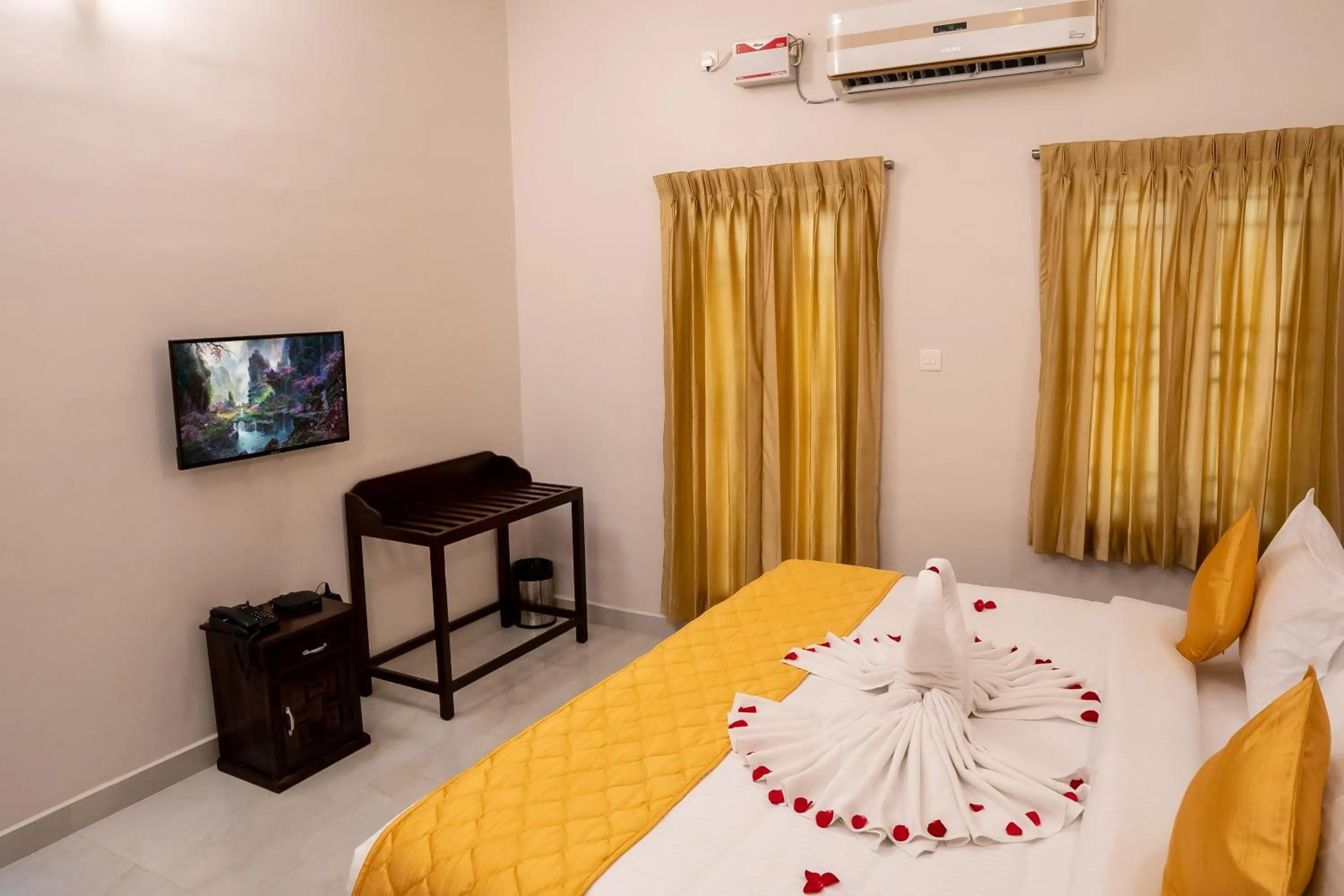 TV and multimedia, Bed in Palais de Pondichéry