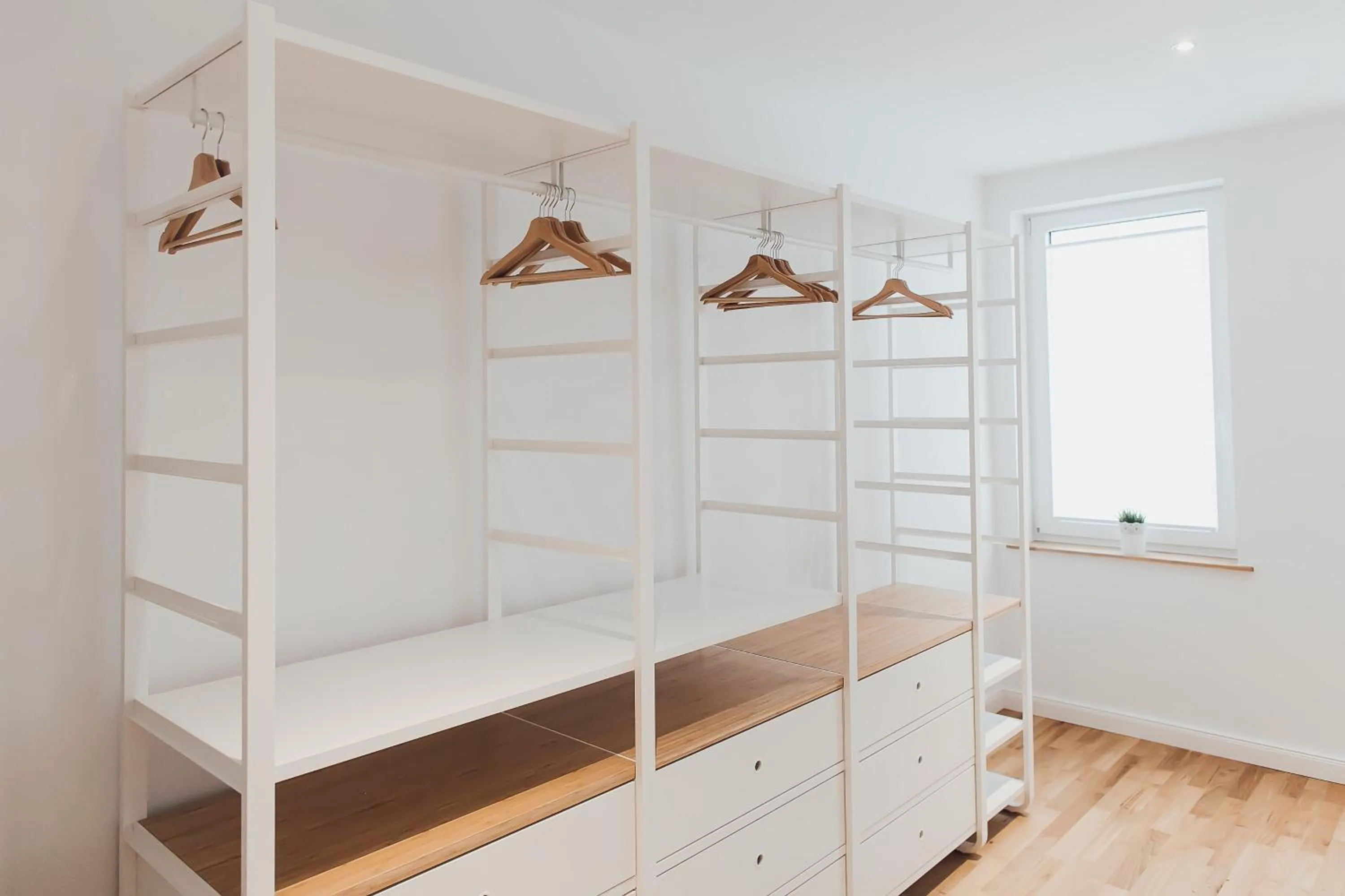 wardrobe, Bed in Louis & Louise Penthouse I Digital Check In