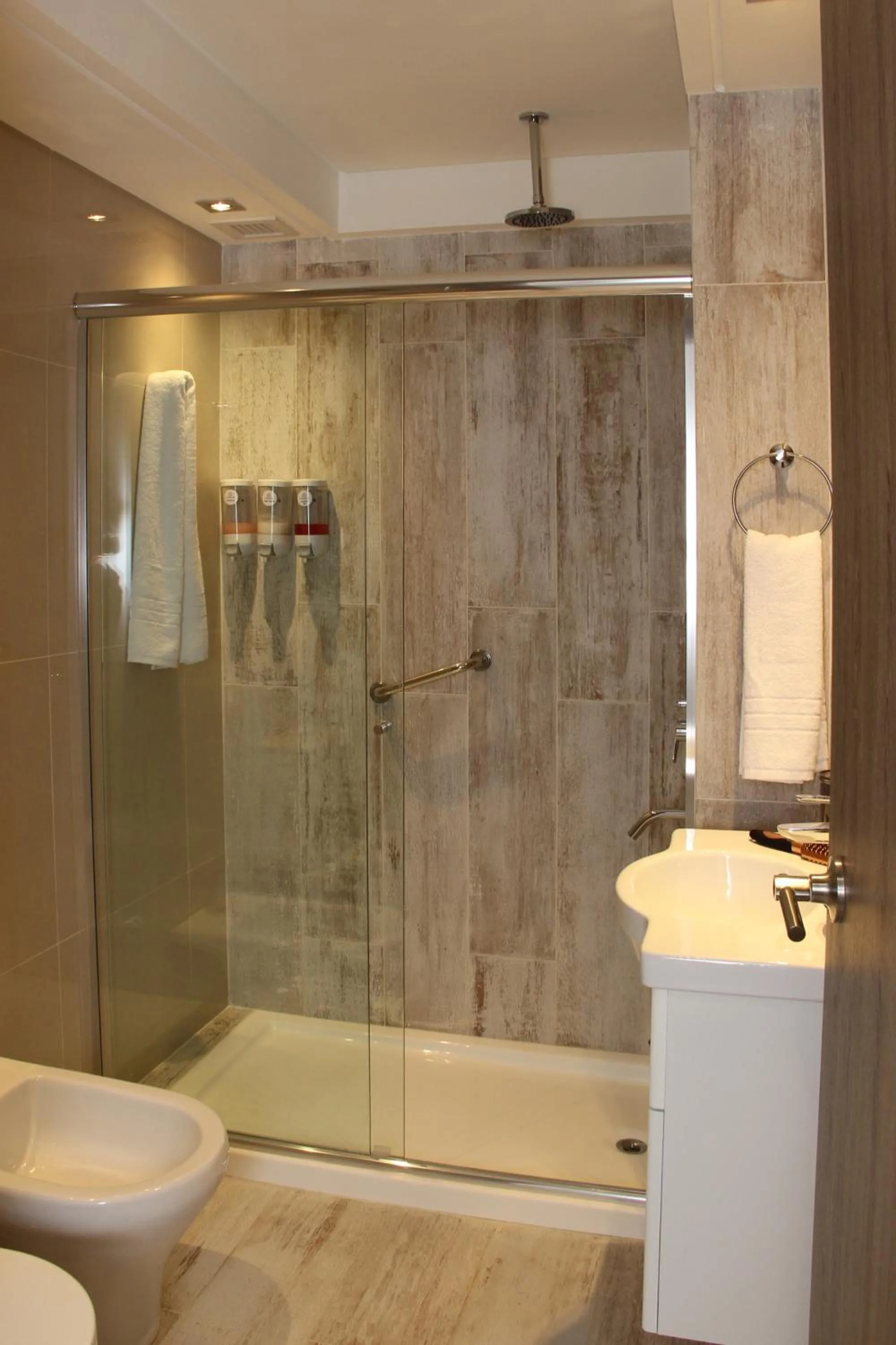 Shower in In House BA - College