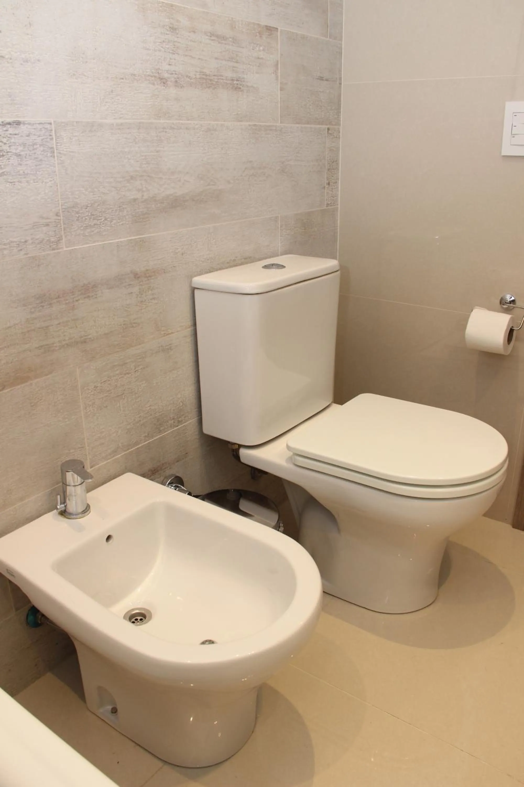 Bathroom in In House BA - College