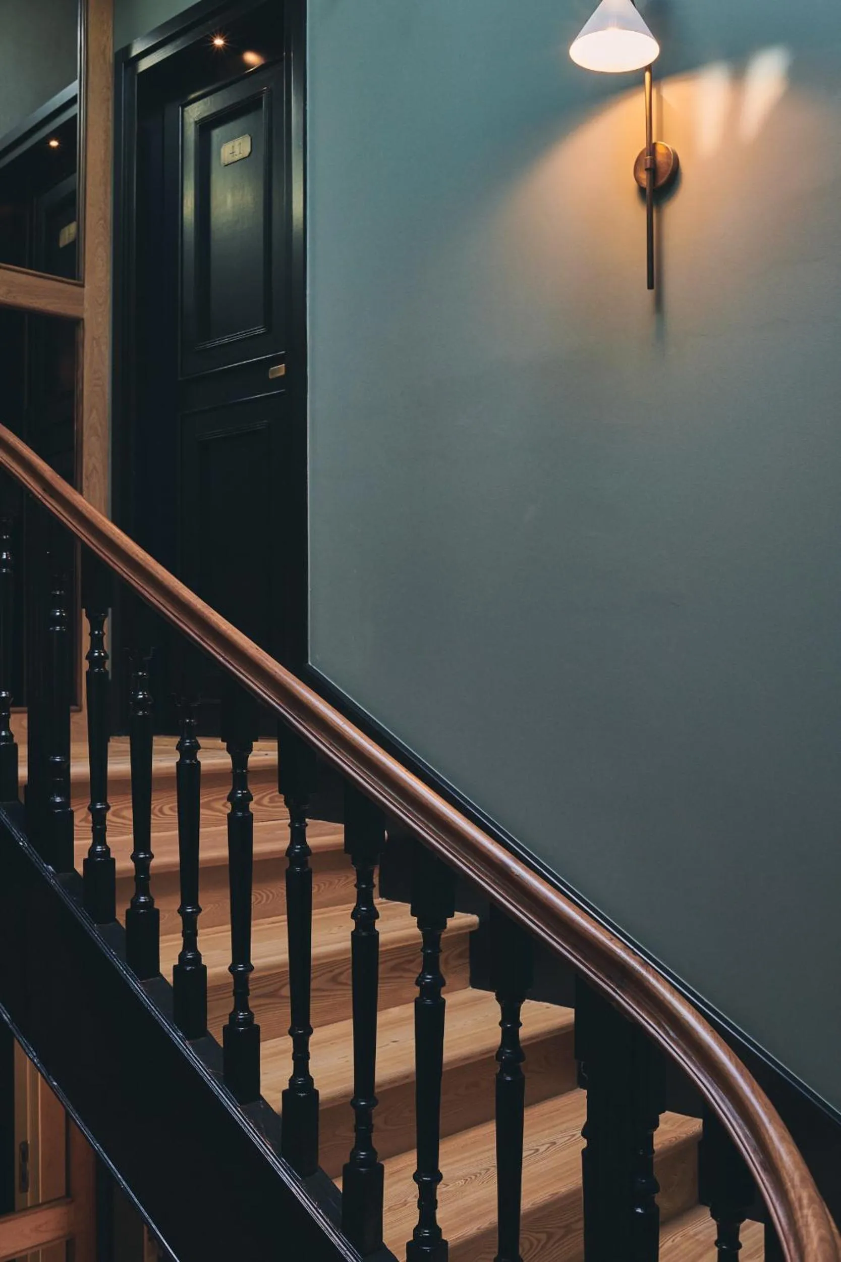 Property building in Prim&Proper