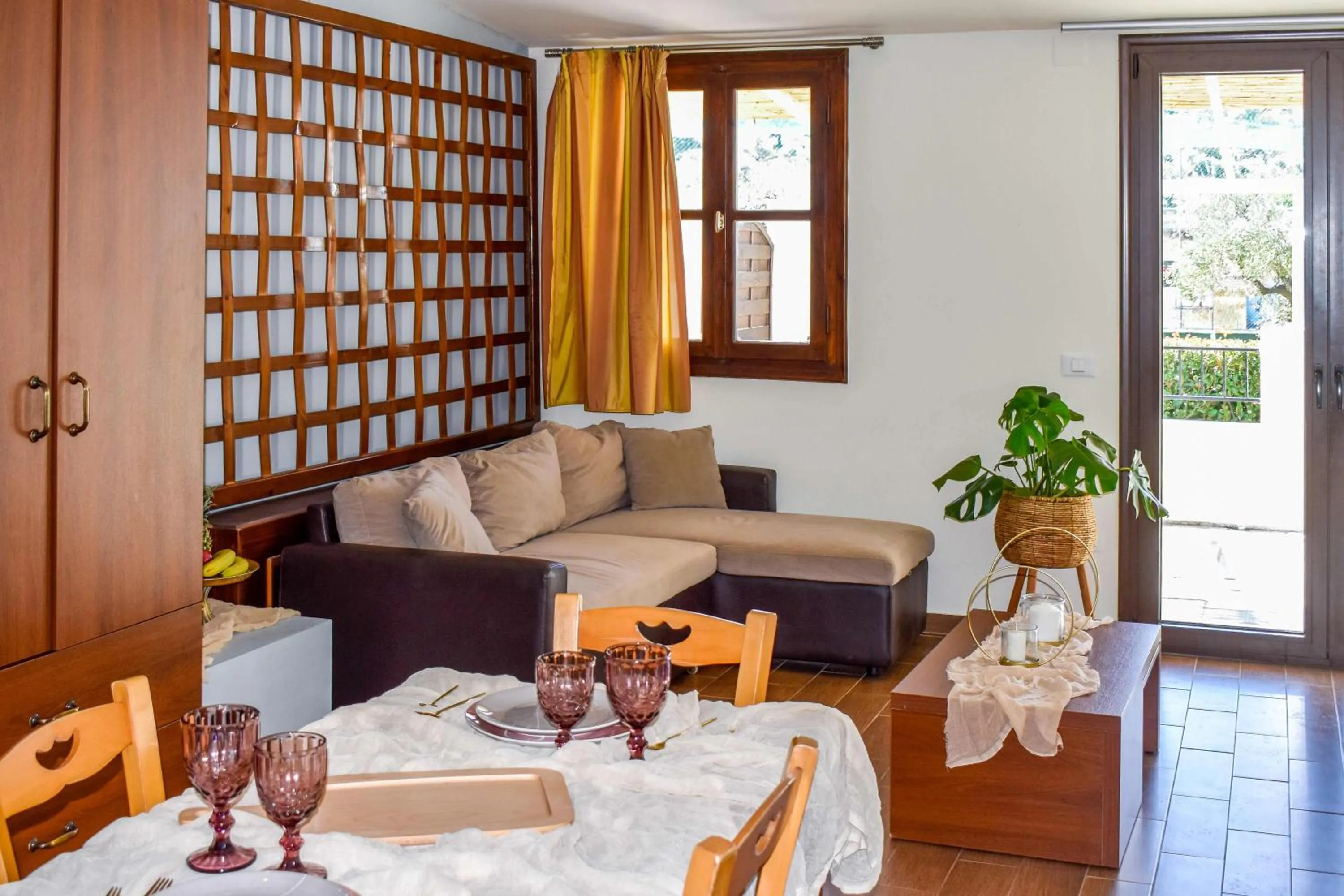 Living room, Bed in Koukias Village