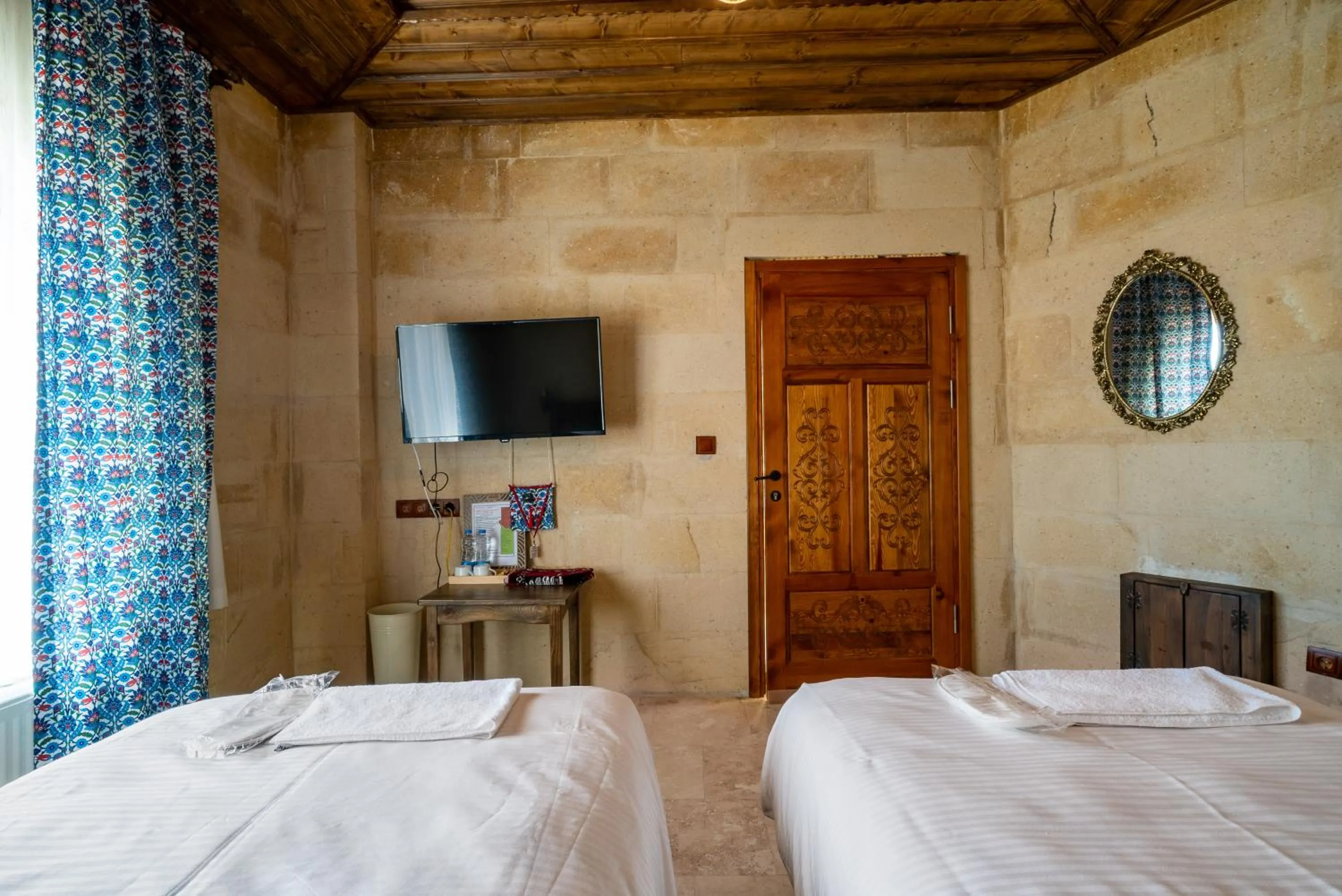 TV and multimedia, Bed in Cappadocia inans Cave & Swimming Pool Hot