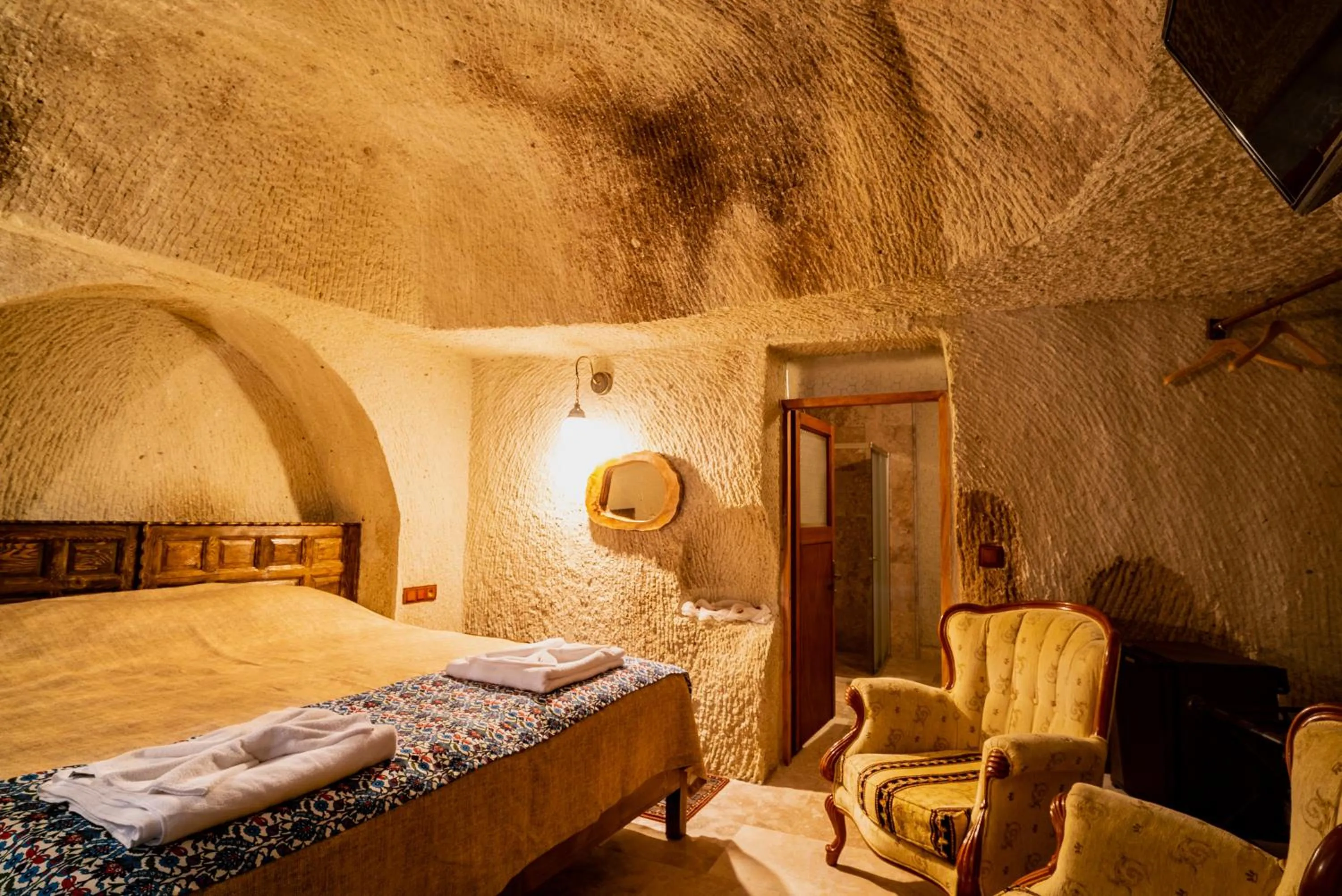 Seating area, Bed in Cappadocia inans Cave & Swimming Pool Hot