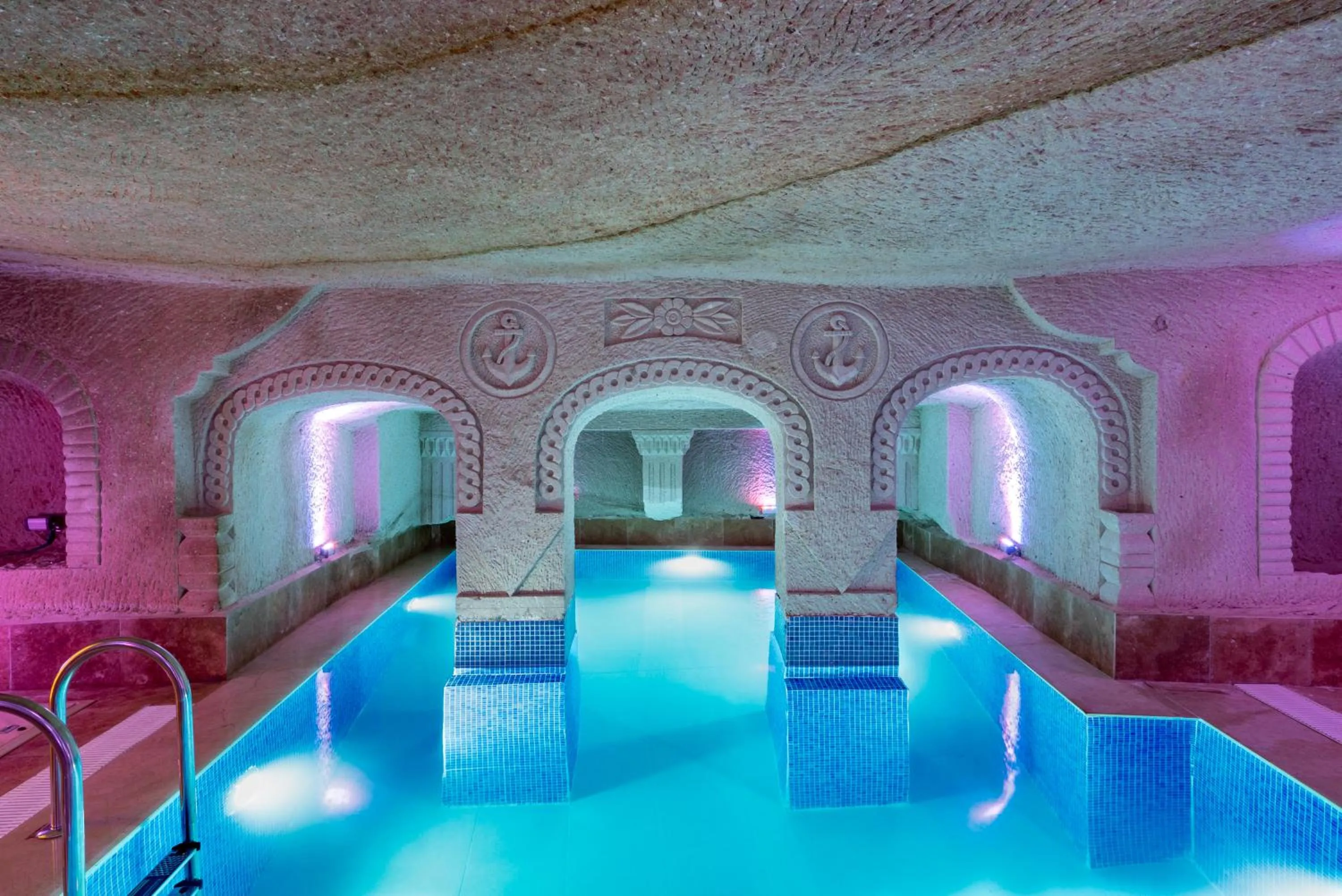 Swimming pool in Cappadocia inans Cave & Swimming Pool Hot