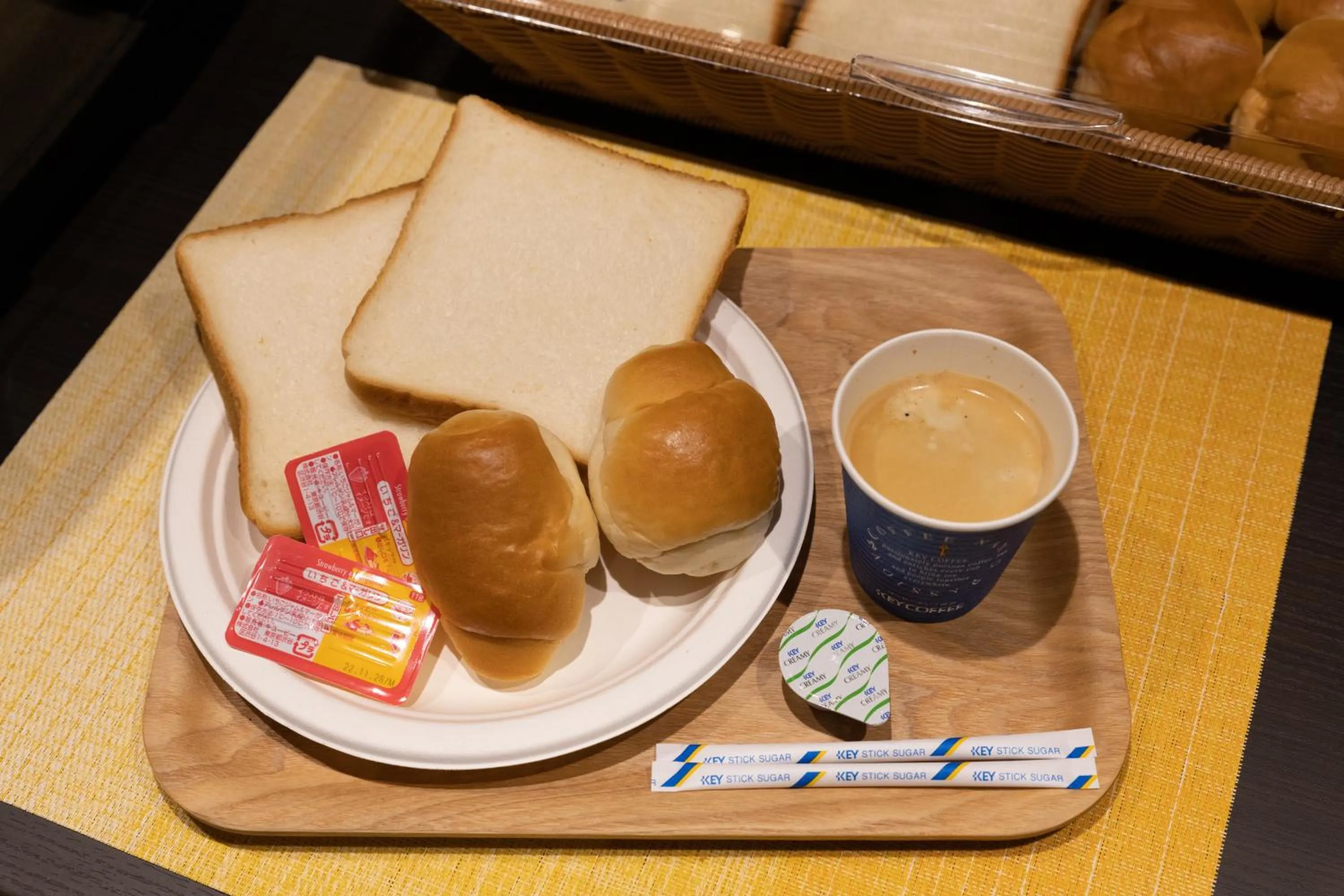 Food and drinks in Classic ＆ modern SELF-STYLED HOTEL 番場おおそね