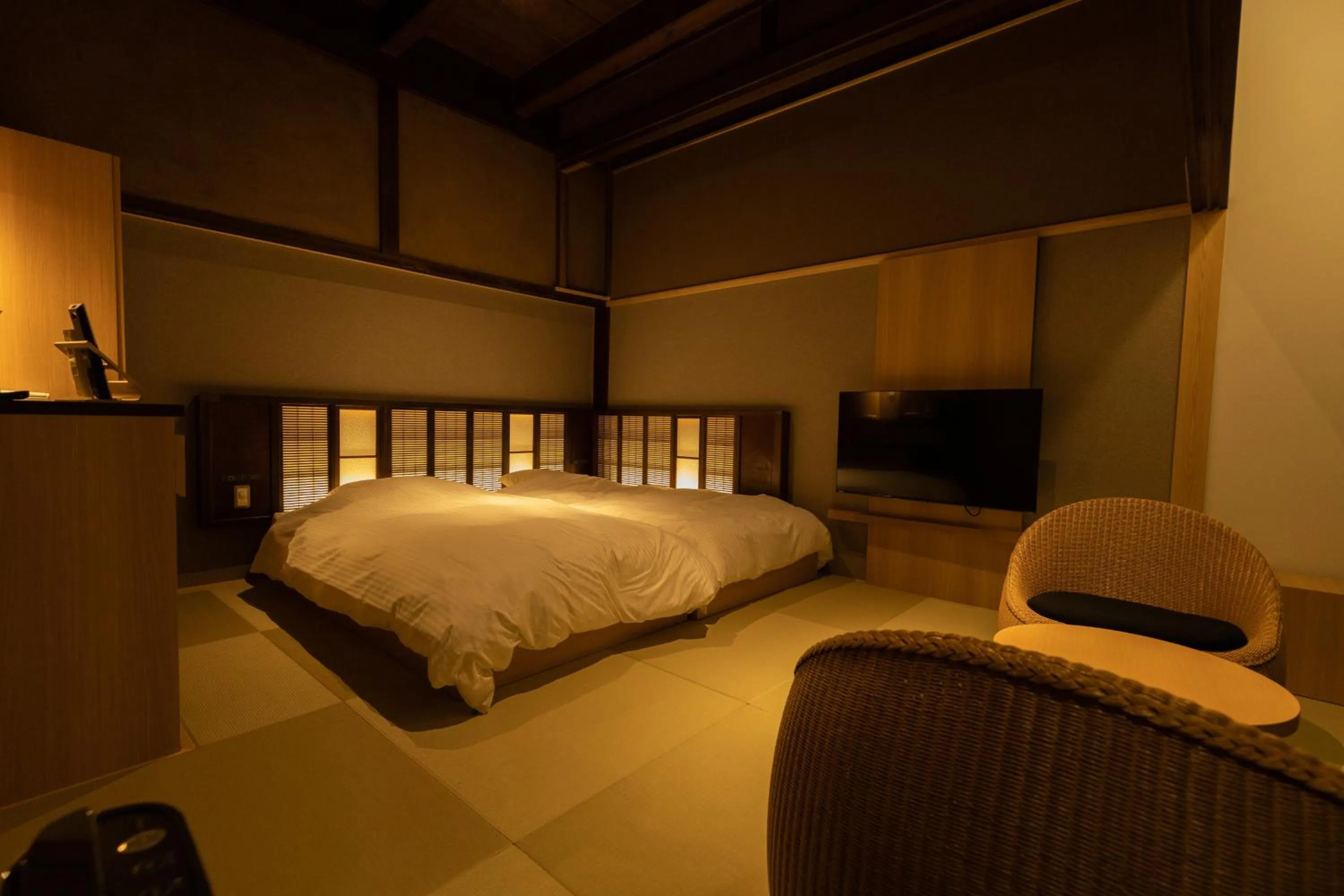 Bed in Classic ＆ modern SELF-STYLED HOTEL 番場おおそね