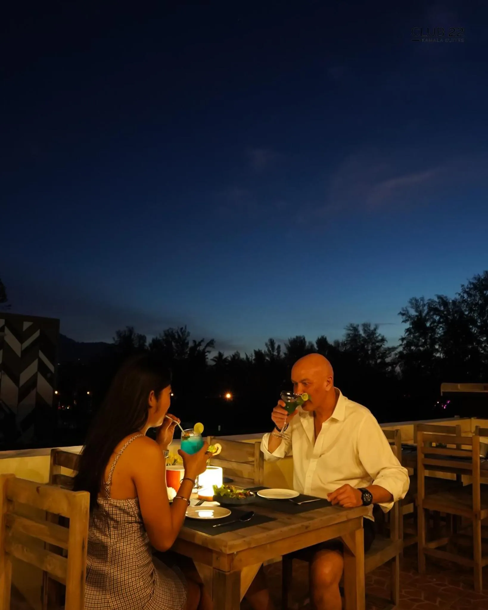 Night in Club22 Kamala Suites, Kamala Beach