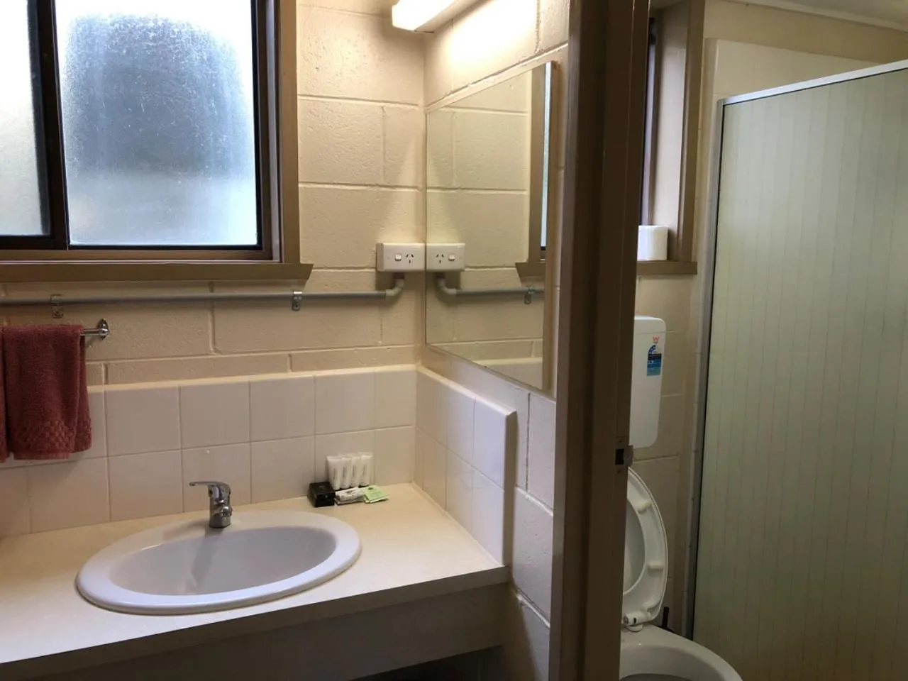 Green Gables Motel in Warburton