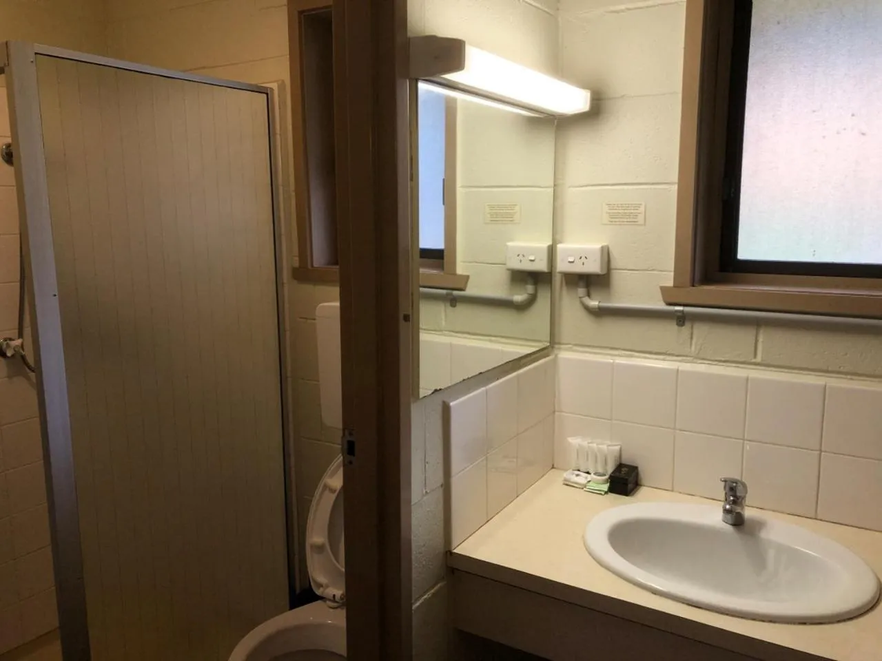 Green Gables Motel in Warburton