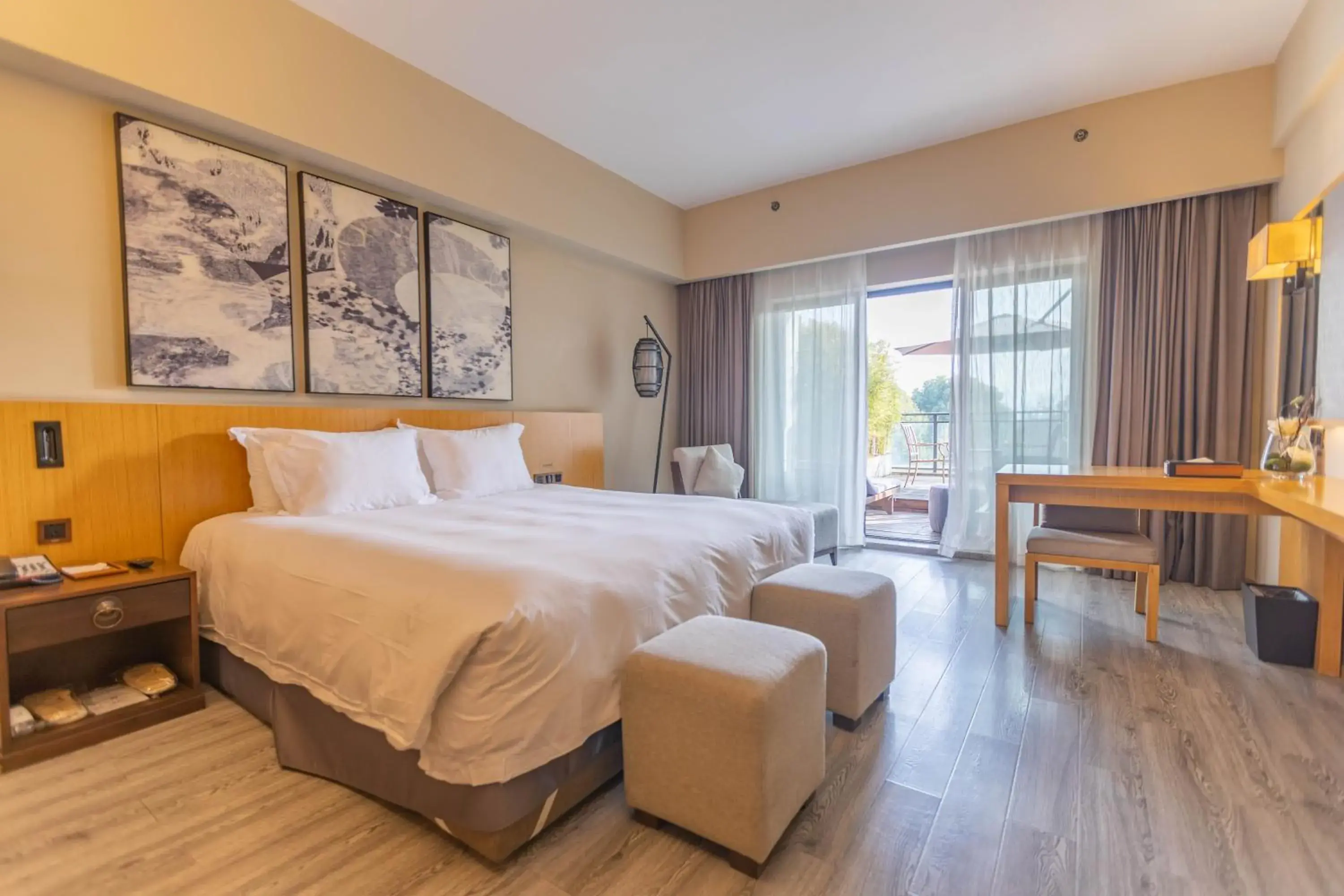 Superior Double Room in SSAW Boutique Hotel Hangzhou Xixi Nanlu Superior Double Room in SSAW Boutique Hotel Hangzhou Xixi Nanlu