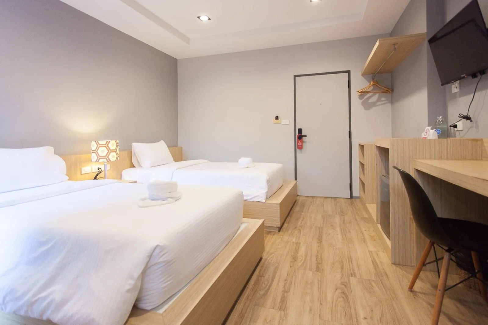 Bed in Klaang Muang Hotel (โรงแรมกลางเมือง)