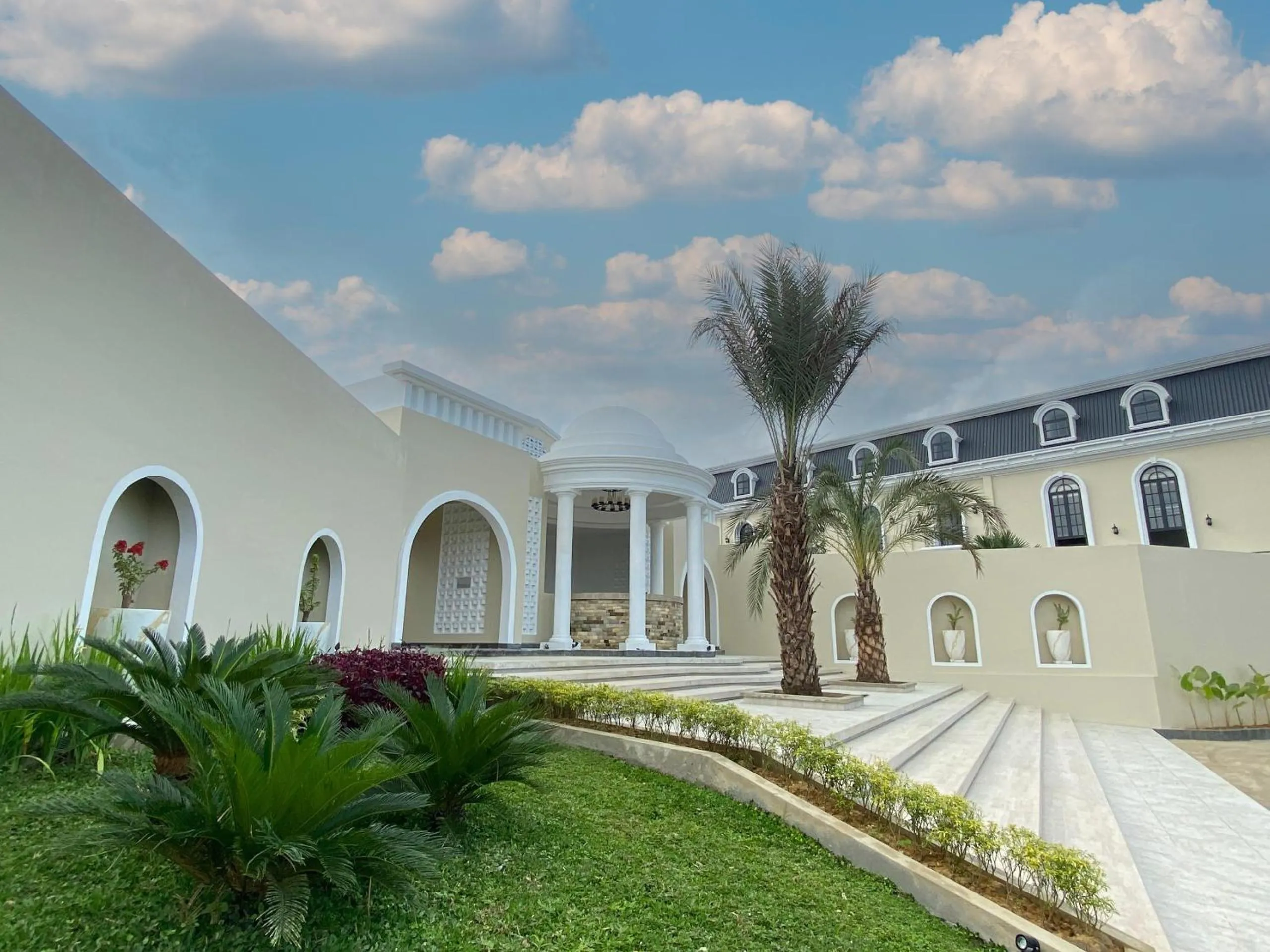 Sahid Azizah Syariah Hotel and Convention Kendari